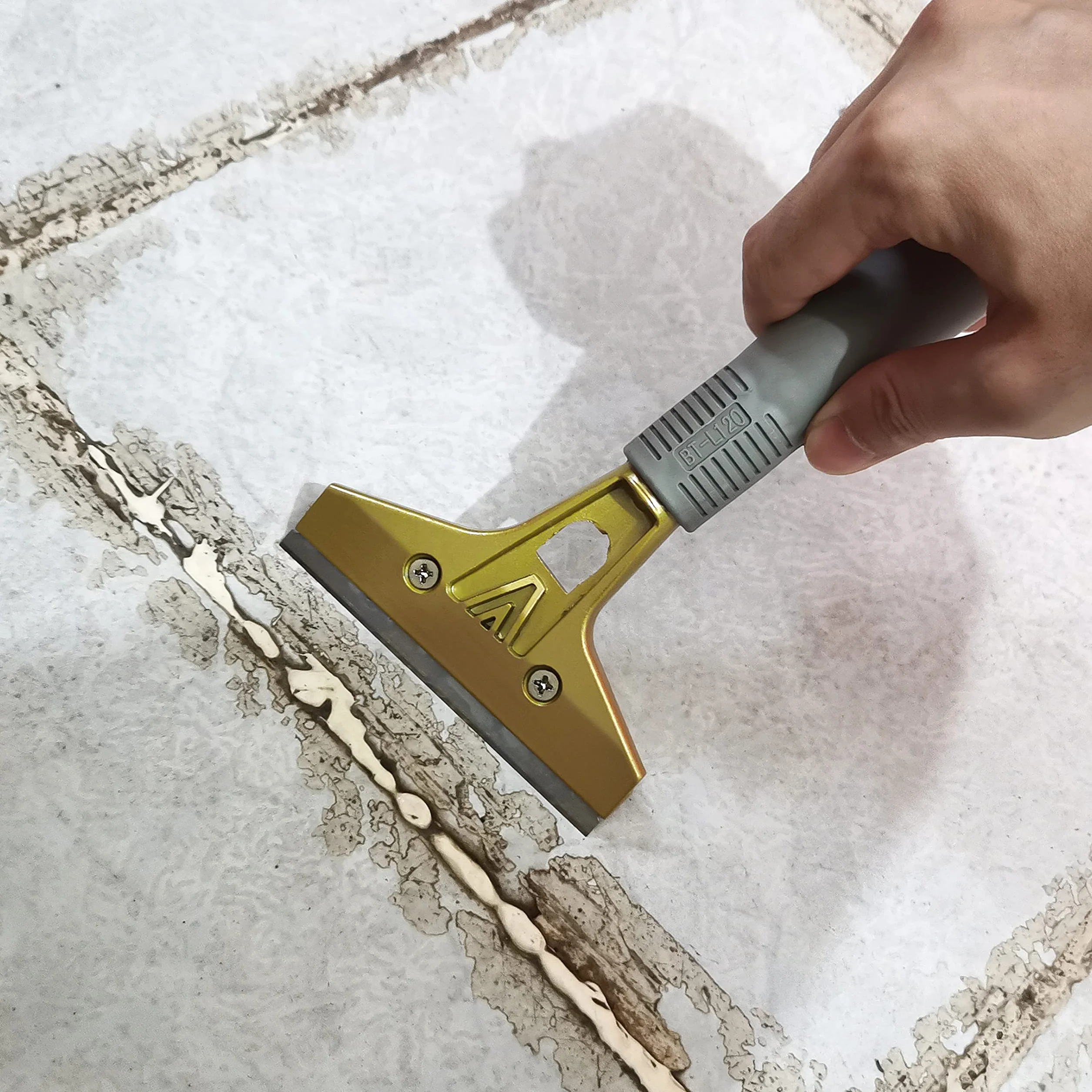 EHDIS Rasqueta con 10 Piezas Cuchillas, asa Larga Raspador y Rascavidrios Profesional para ventana de vidrio, Parabrisas, Granito, Limpieza de paredes Herramienta de mano, oro