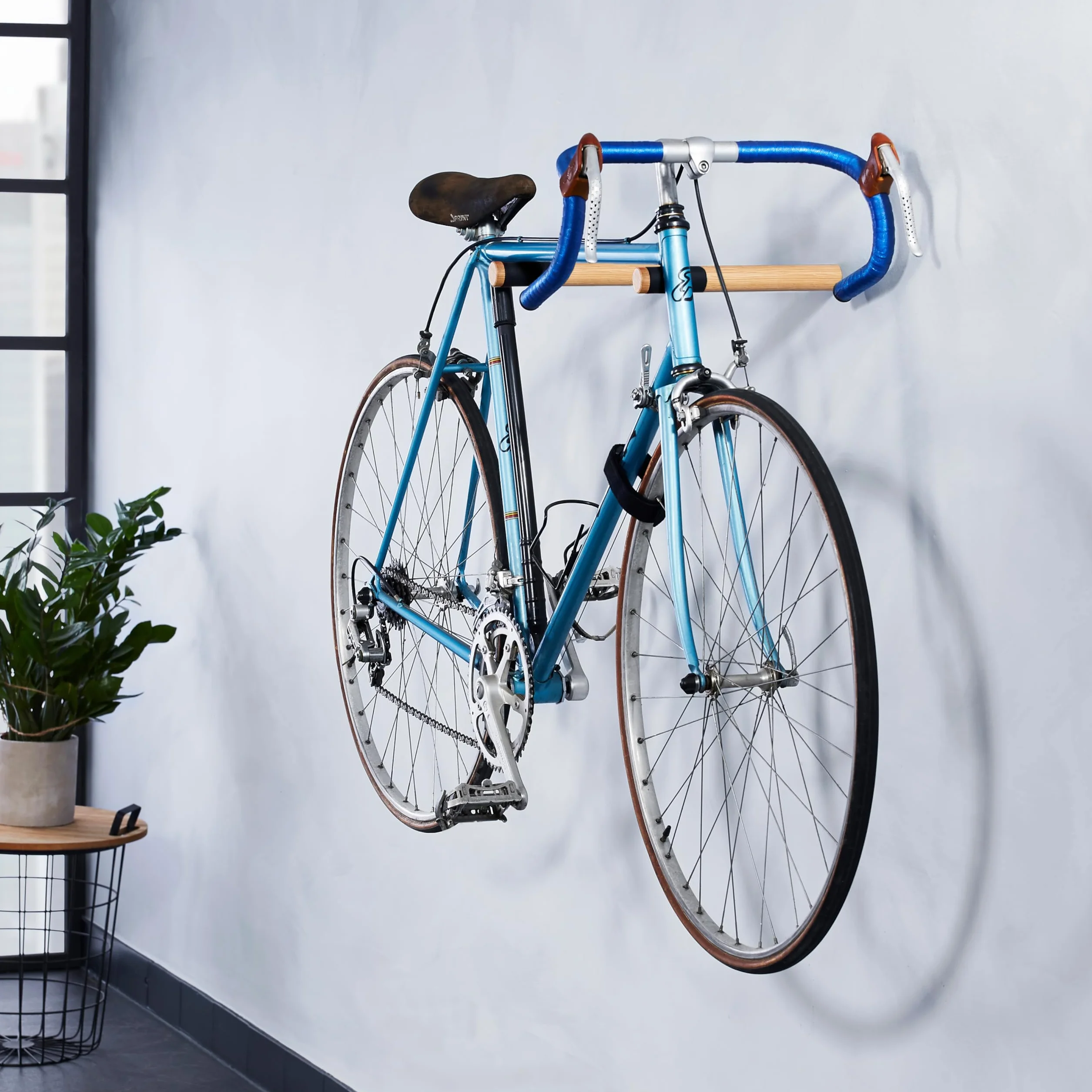 Borgen Soporte bicicletas pared madera roble noble para bicicletas carretera mtb ciudad