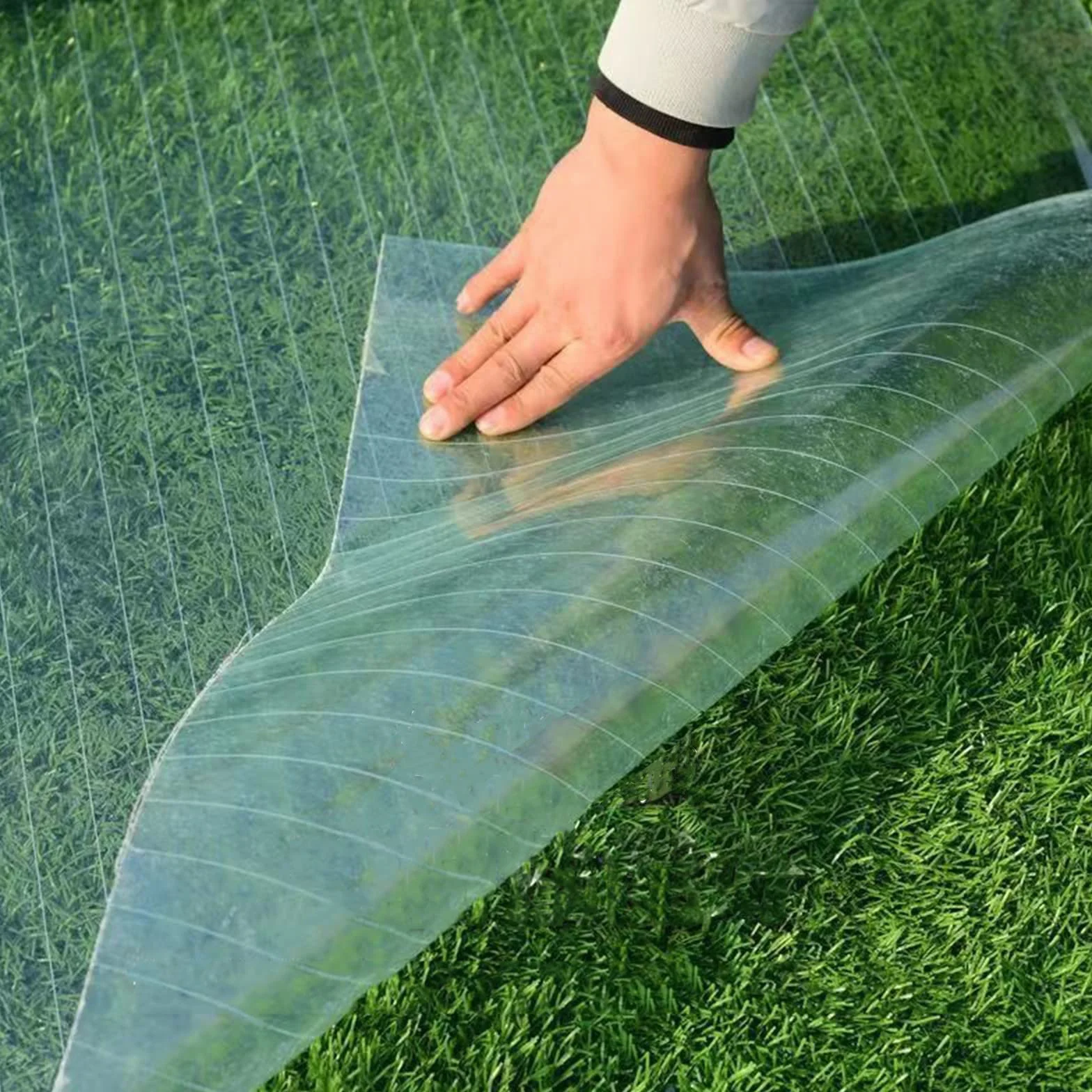 Láminas de Policarbonato Transparente Impermeable UV 0.6x5m para Techos Invernaderos