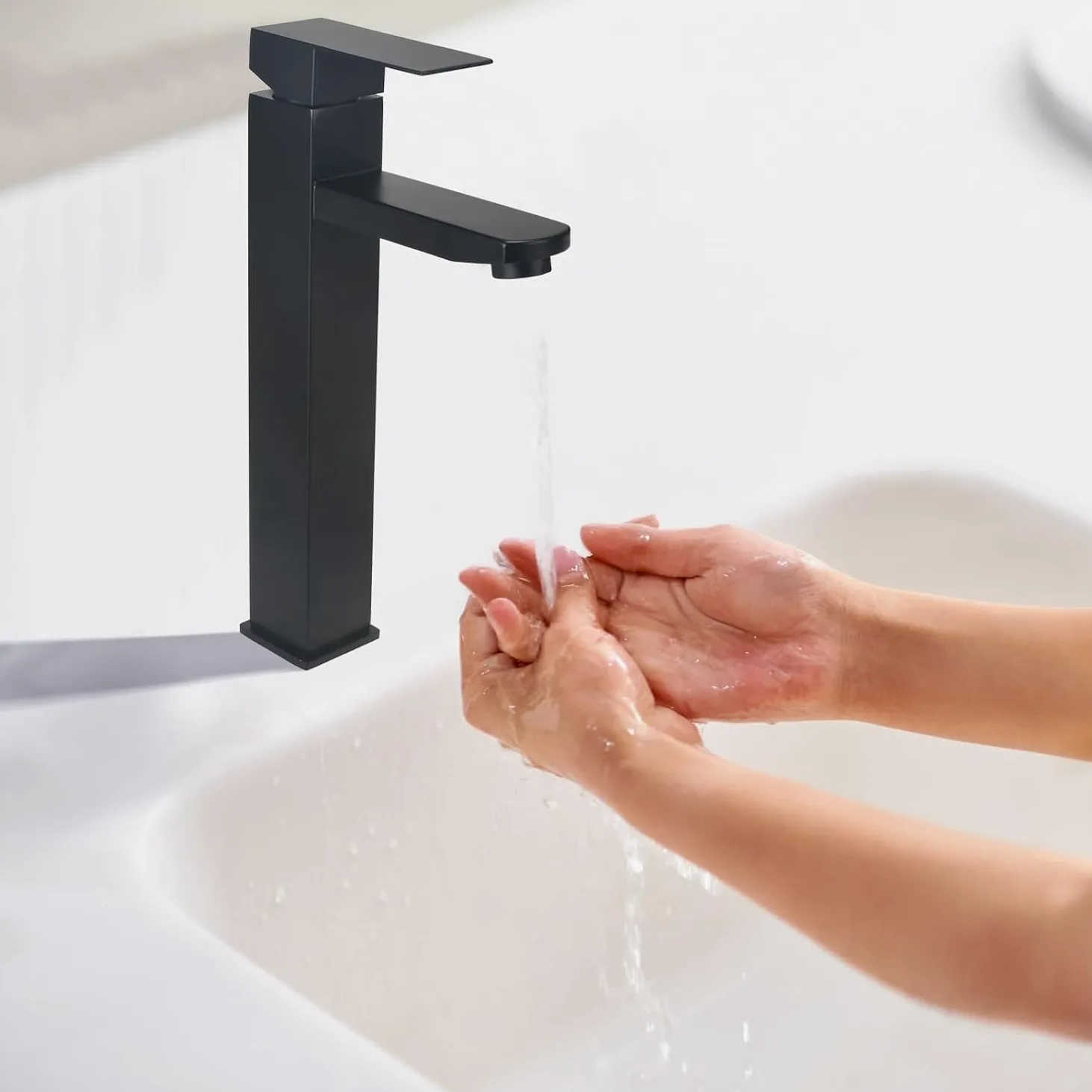 Grifo Lavabo Alto Grifo Baño Grifo Monomando Lavabo con Altura de Salida de 215 MM Grifo Lavabo Negro Acero Inoxidable con Cartuchos Cerámicos para Agua Caliente y Fría Negro
