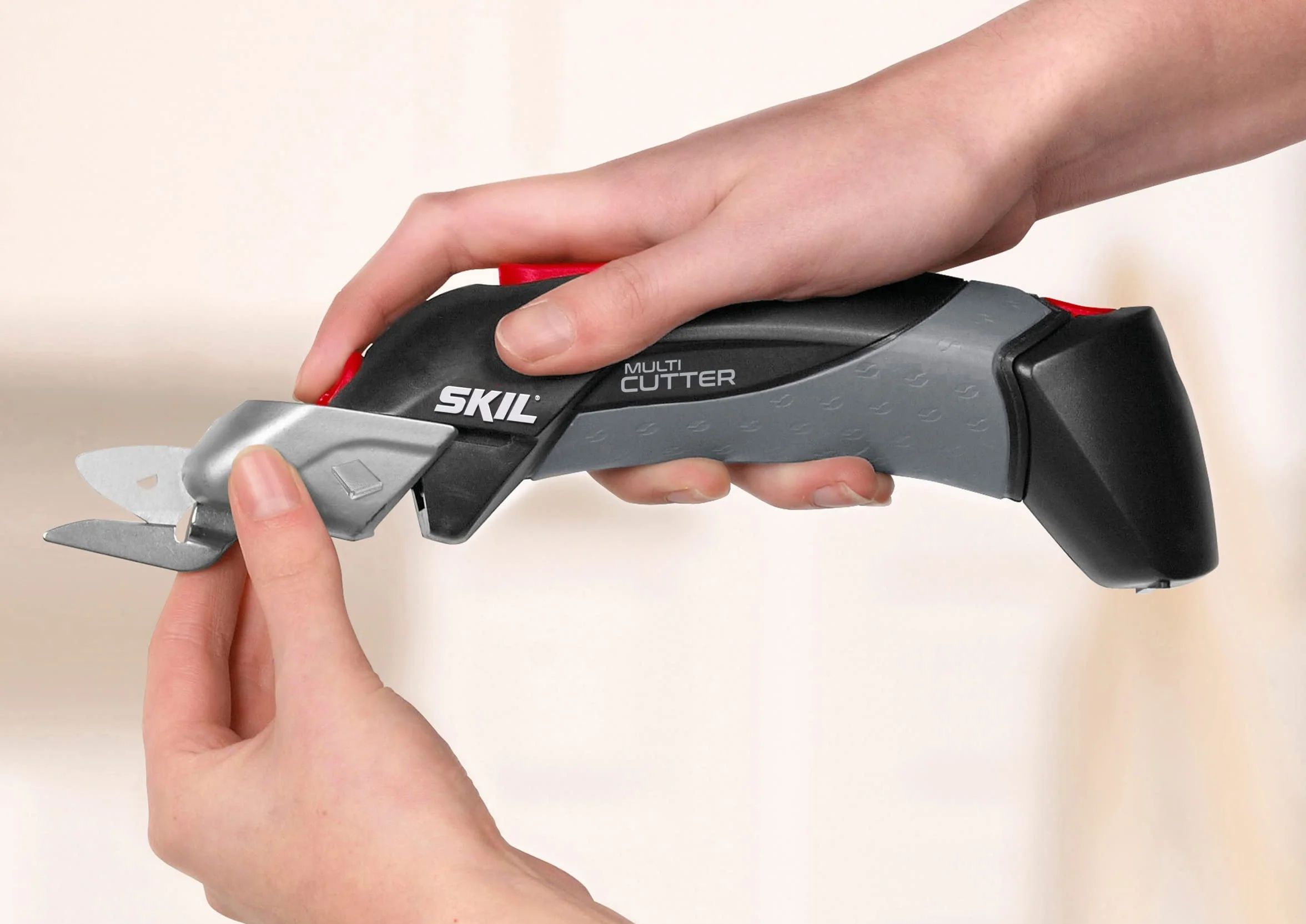Skil Multi-Cutter 2900 AJ Cizalla sin cable (cuchilla universal, cargador incluido, batería de 4,8 V, 4 cabezales de corte, cizalla universal)