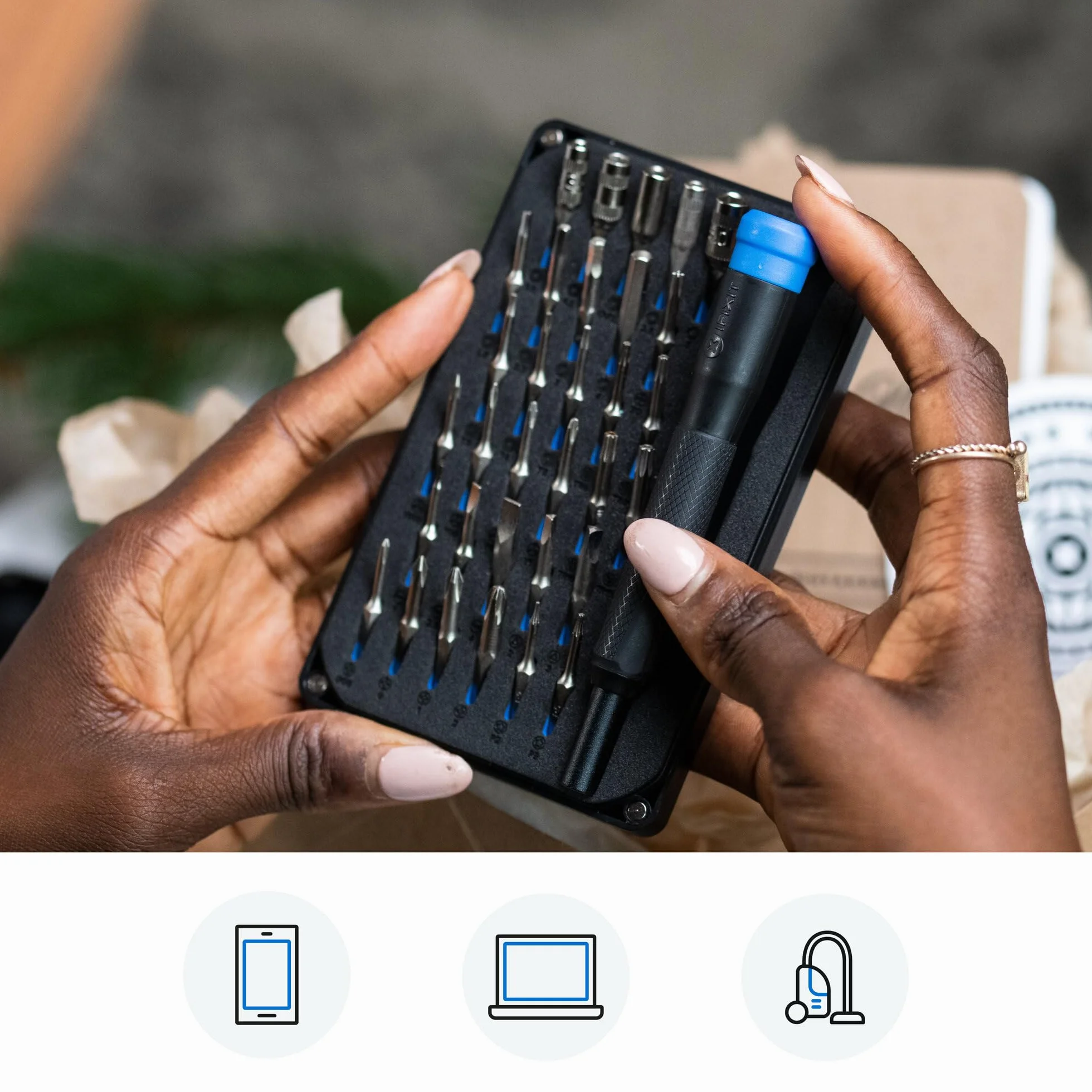 iFixit Moray Precision Bit Set, juego de 32 puntas de precisión (4 mm) y mango destornillador para reparar smartphones, consolas, portátiles y más