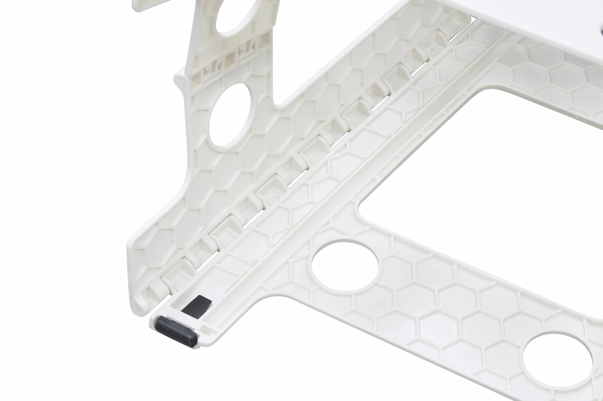 ARREGUI TB-045-GB Taburete Plegable para Cocina o Baño| Escalera Plegable Pequeña | Asiento Plegable | Banqueta Baño | Escalón Plegable para Adultos y Niños (hasta 150Kg) | 45 cm de Altura | Blanco