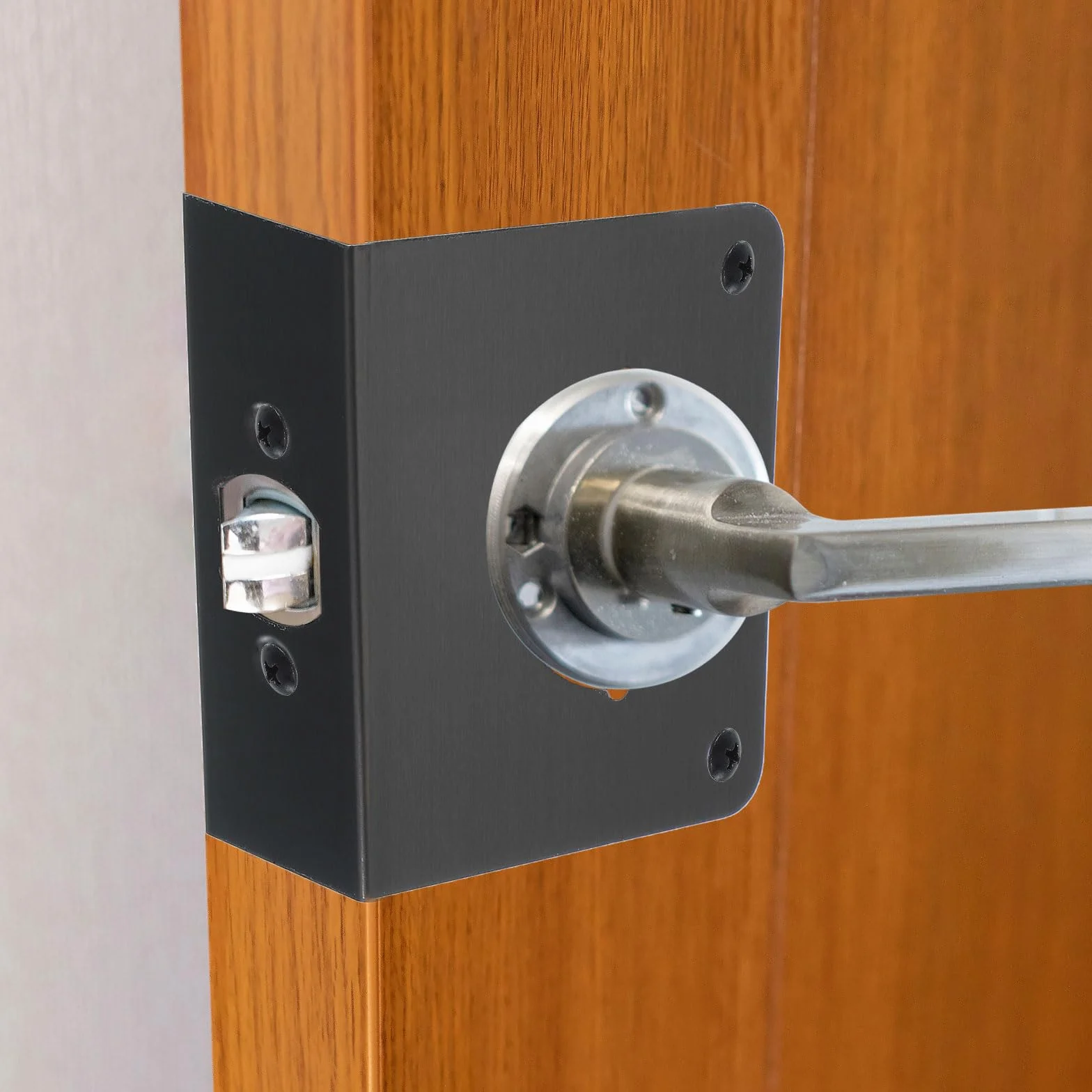 PATIKIL Placa De Refuerzo Para Puertas, 2 Juegos De Refuerzo Y Reparación Para Puertas De 1-3/8" De Grosor Y 4-1/2" De Tamaño De Pomos Y Cerraduras, Para Cerradura De Seguridad, Negro
