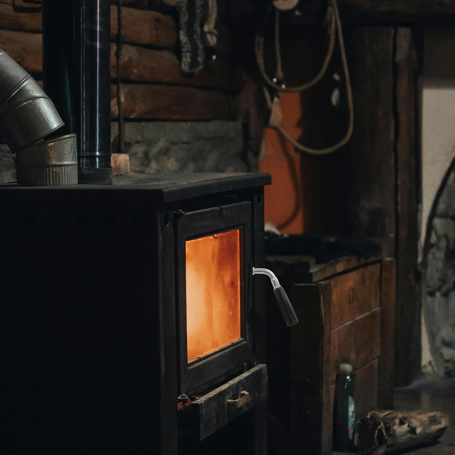 Manija de Puerta de Chimenea Resistente al Calor 16x10x2.5 Cm Metálica Antideslizante para Estufa de Leña, Horno, Caldera y Fogata – Accesorio para Repuesto de Hogar