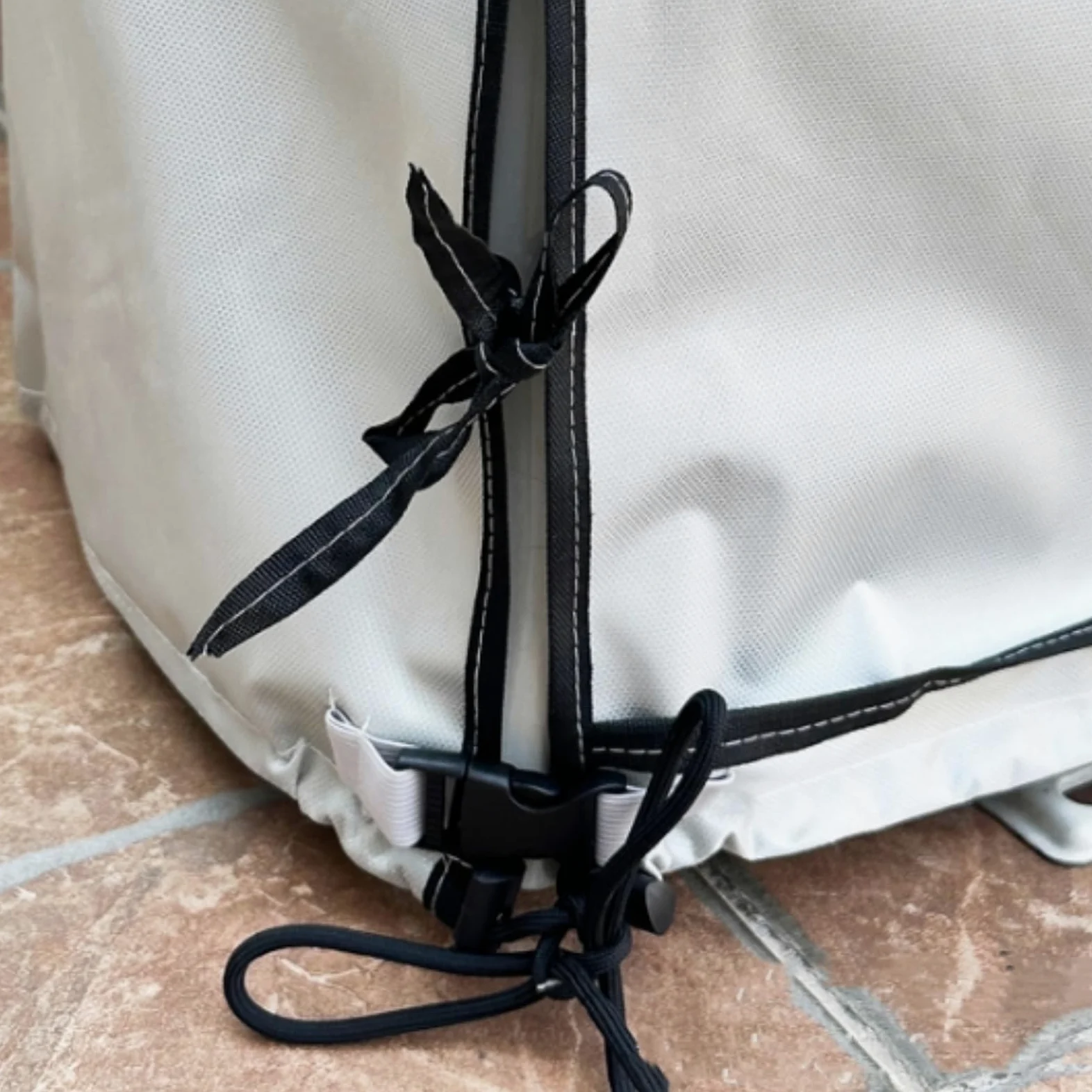 Funda para motor de aire acondicionado exterior, lona exterior anti-nieve anti-polvo, cubierta de aire acondicionado con hebilla fija, tejido Oxford, resistente al sol y a la humedad