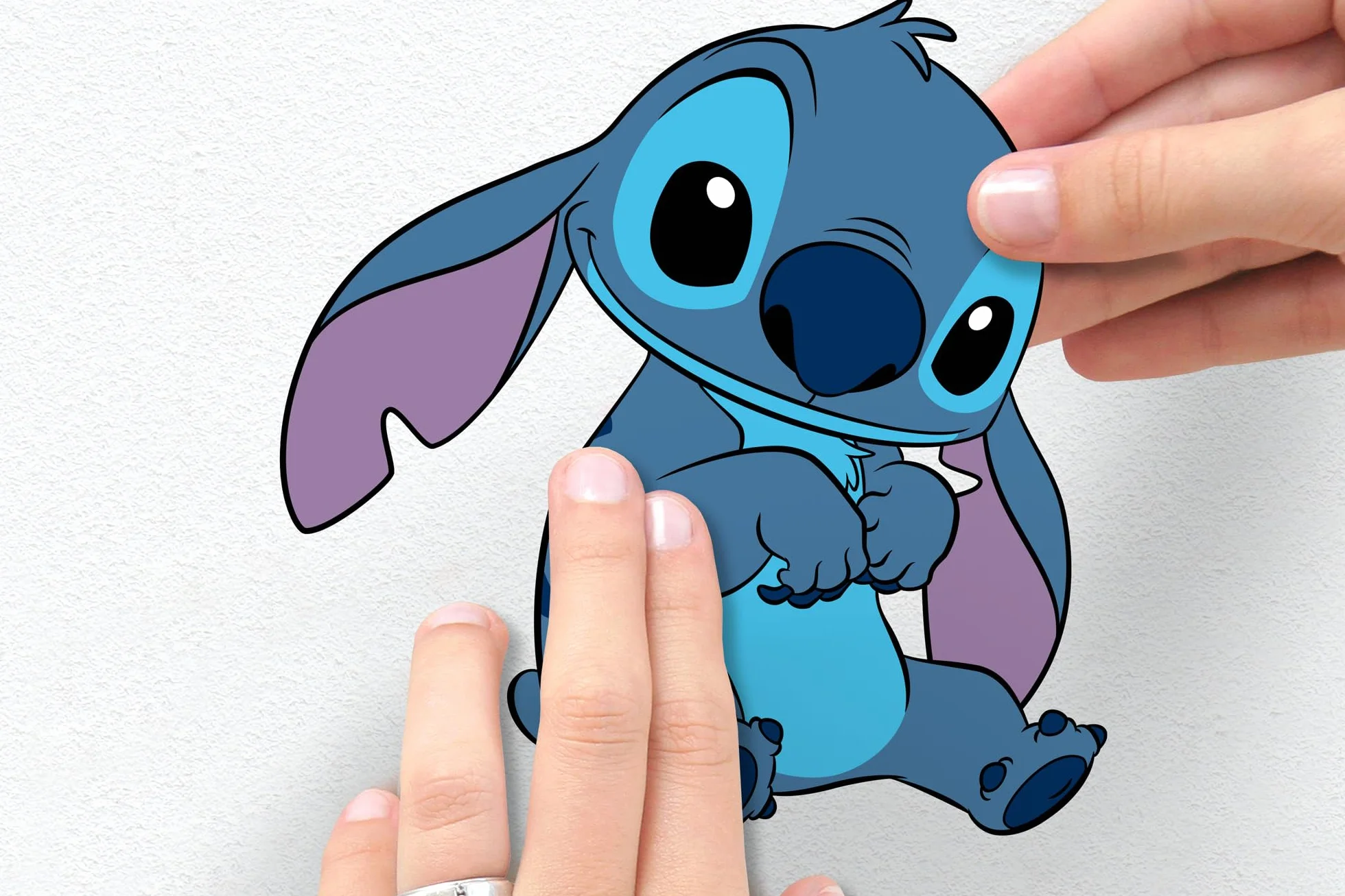 Komar Graz Design - Adhesivo decorativo para pared, diseño de Stitch and Angle Happy (50 x 70 cm)