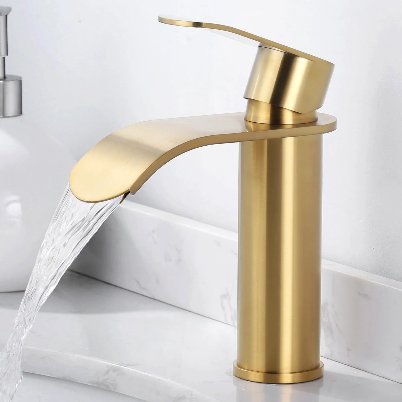 ARCORA Grifo de Lavabo, Grifo de Baño de Acero Inoxidable, con Aireador Extraíble y Cartucho Cerámico, Salida de Agua Fría y Caliente Regulable, para Lavabos de Baño, Dorado