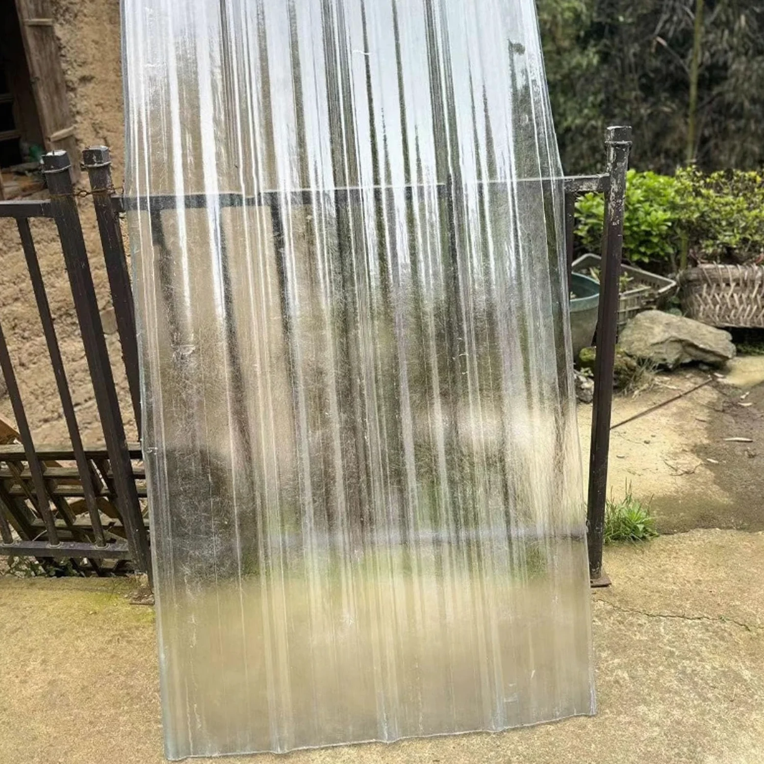 Planchas Transparentes Tejados,1mm Placa Ondulada FRP Para Exteriores,Placa De Iluminación Natural De Fibra De Vidrio,Chapa Ondulada Para Invernaderos,Chapa Ondulada (0.9×1.7m/35×67in,1pcs)