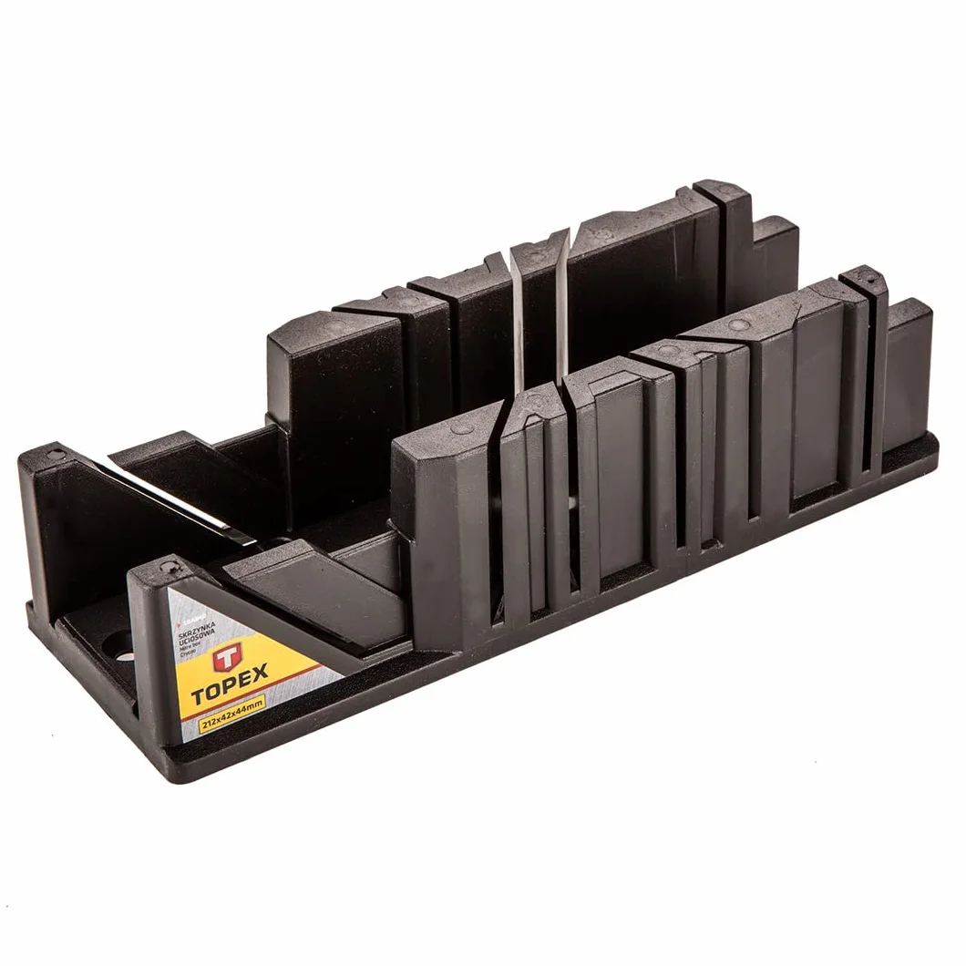 Caja de plástico Ucología 212 x 42 x 44 mm. marca Neo tools