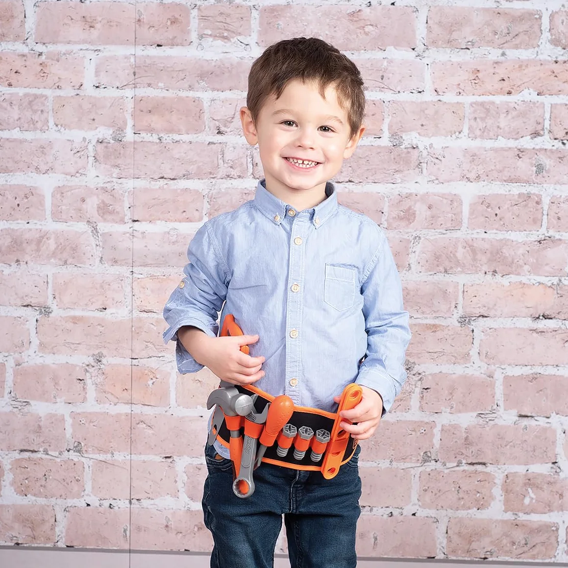 Smoby - Black+Decker - Cinturón de Herramientas - Correa Ajustable - 14 Accesorios - Sierra, Destornillador, Llave combinada, Cinta métrica, Tornillos, Reglas, Tuercas - A Partir de 3 años
