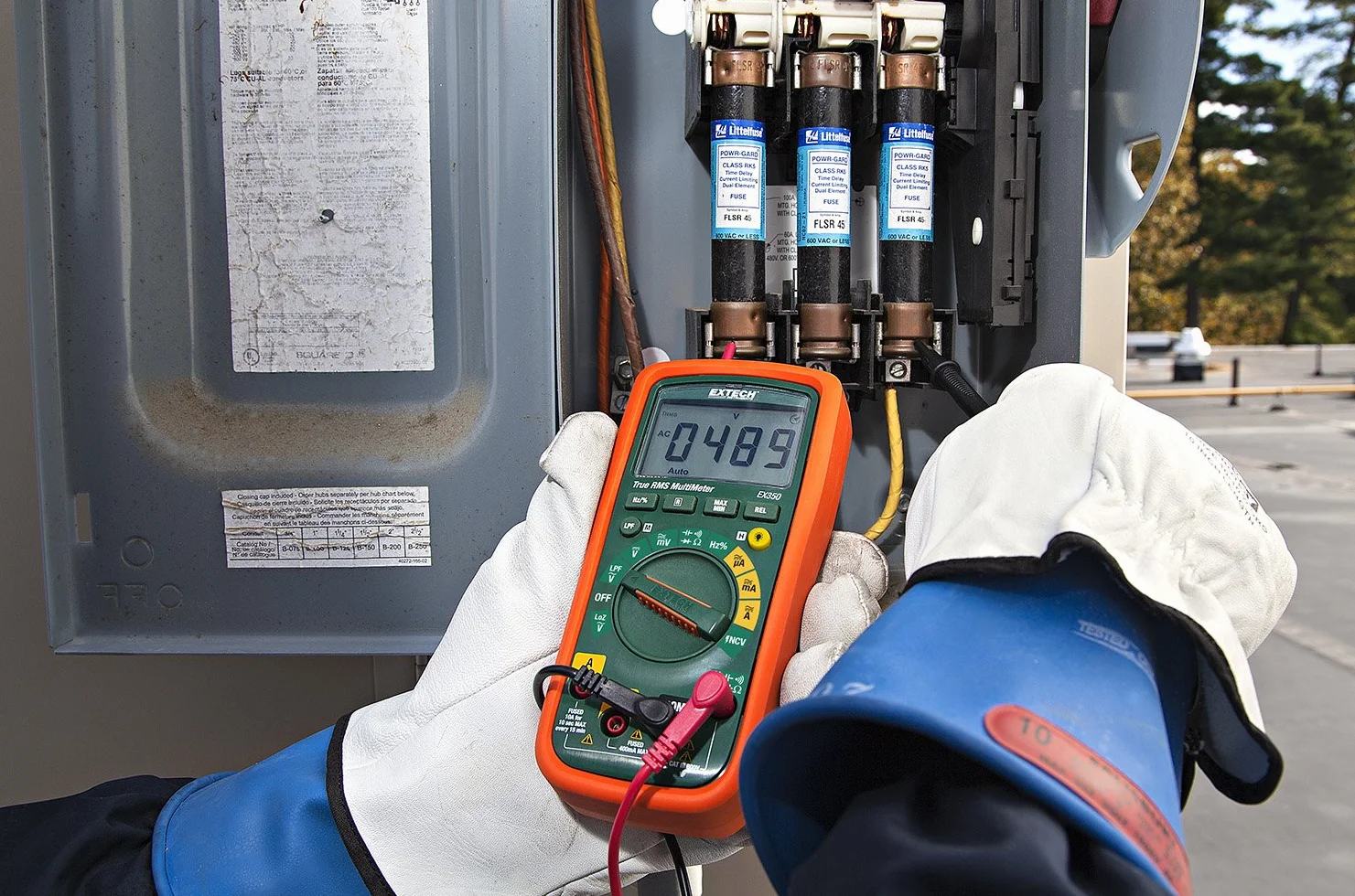 Extech EX350 Multímetro profesional RMS verdadero con VSC