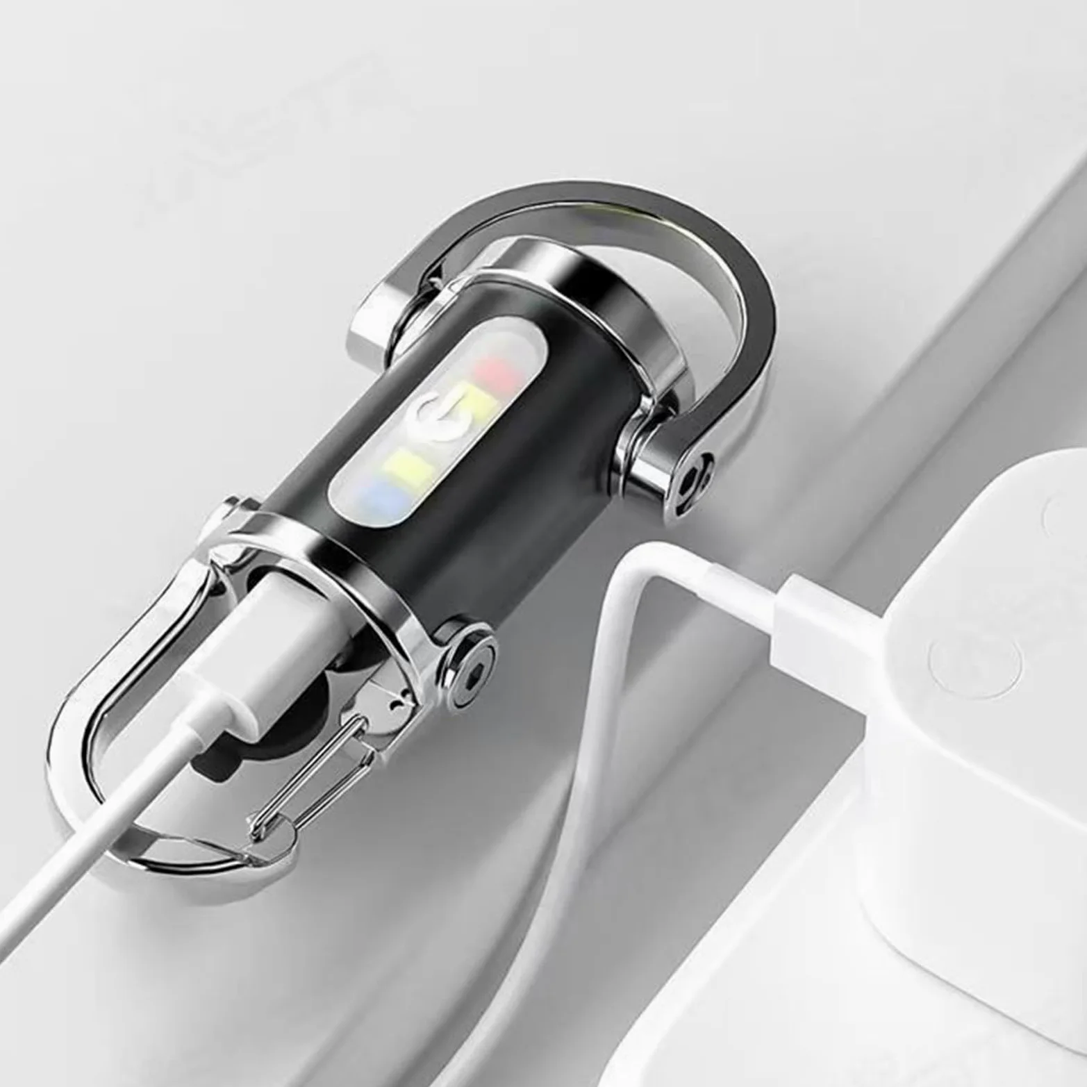 Mini llavero 2 en 1, linterna recargable con luz lateral y cargador de teléfono, linterna portátil pequeña de carga USB, ligera para situaciones de emergencia de camping al aire libre