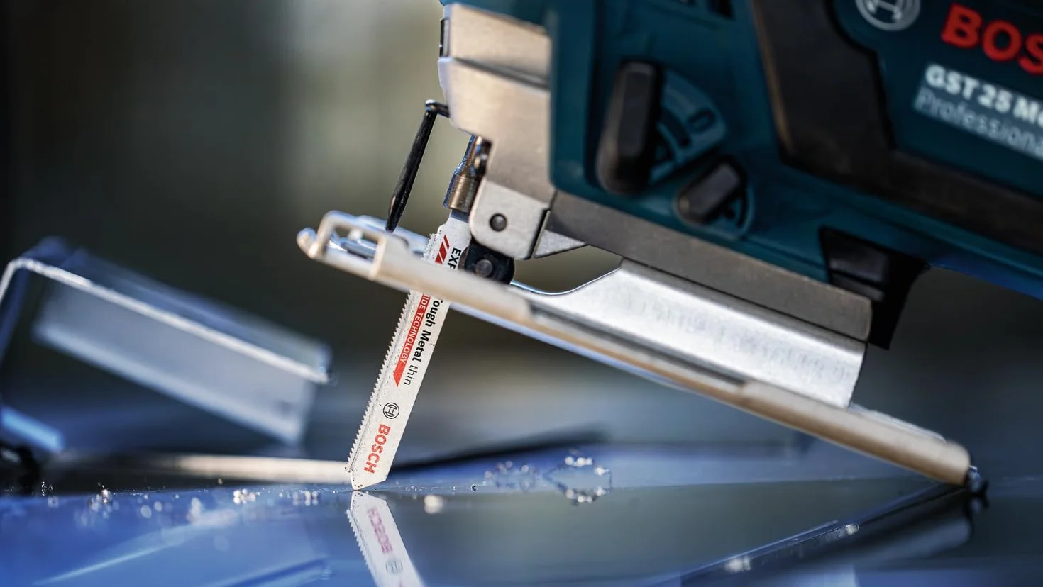 Bosch EXPERT T118AHM Hoja de sierra de calar para acero inoxidable 83 mm