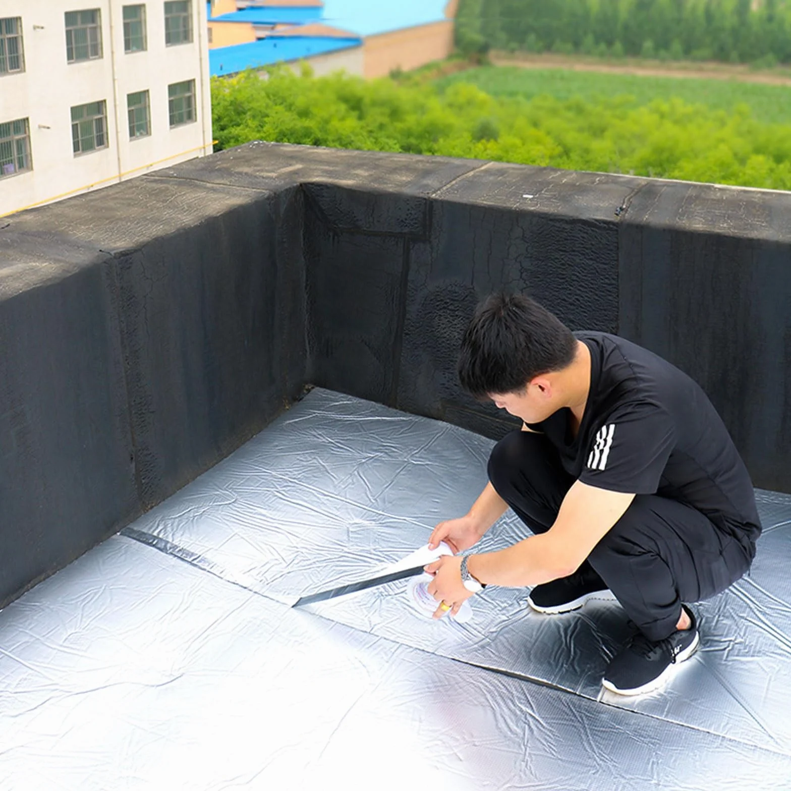 Aislante Térmico Autoadhesivo 5 mm Aluminio Espuma Ignífugo Insonorización para Paredes Interiores, Radiadores