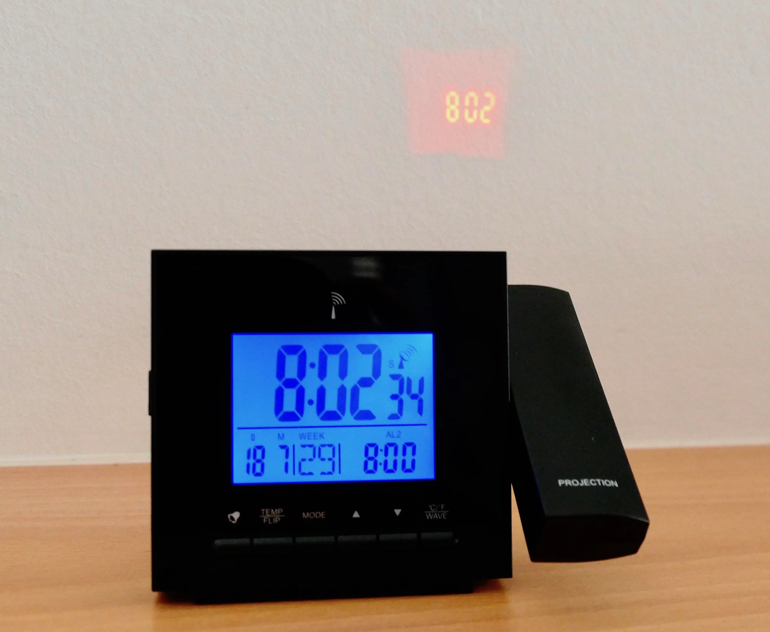 Radio controlada Proyección de Reloj con termómetro TFA 60.5013 (Negro)