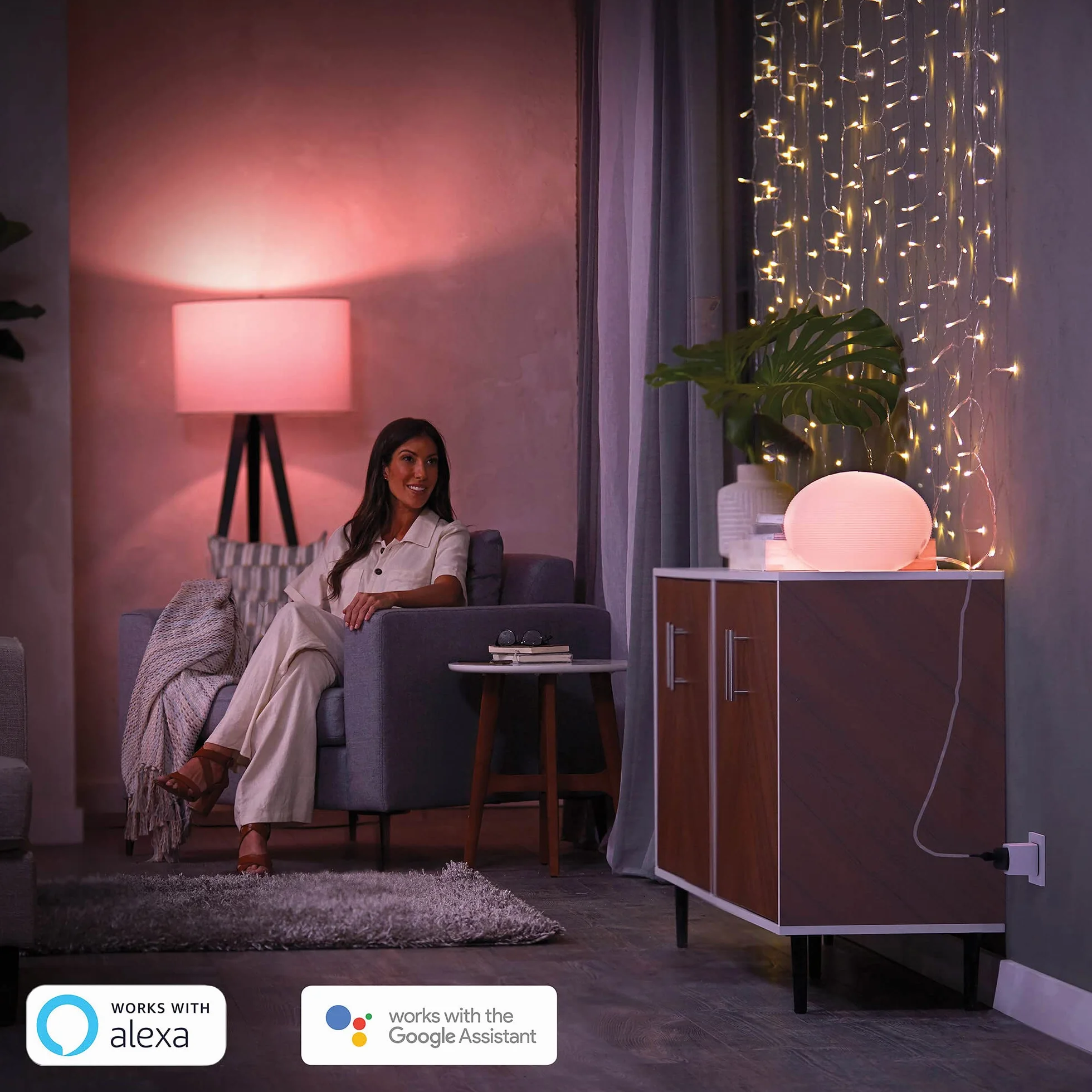 Philips Hue - Enchufe inteligente, Control remoto dispositivos, Ahorro de luz, Compatible con Alexa y Google Home
