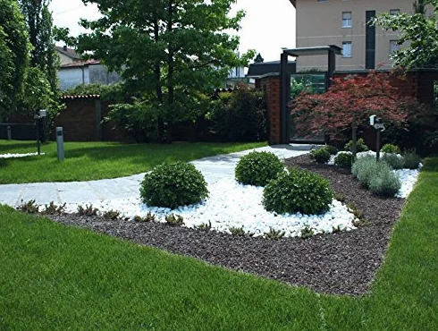 Saco de 25 kg de piedras de mármol blanco de Carrara, perfectas para decoración de jardines. Varias medidas disponibles