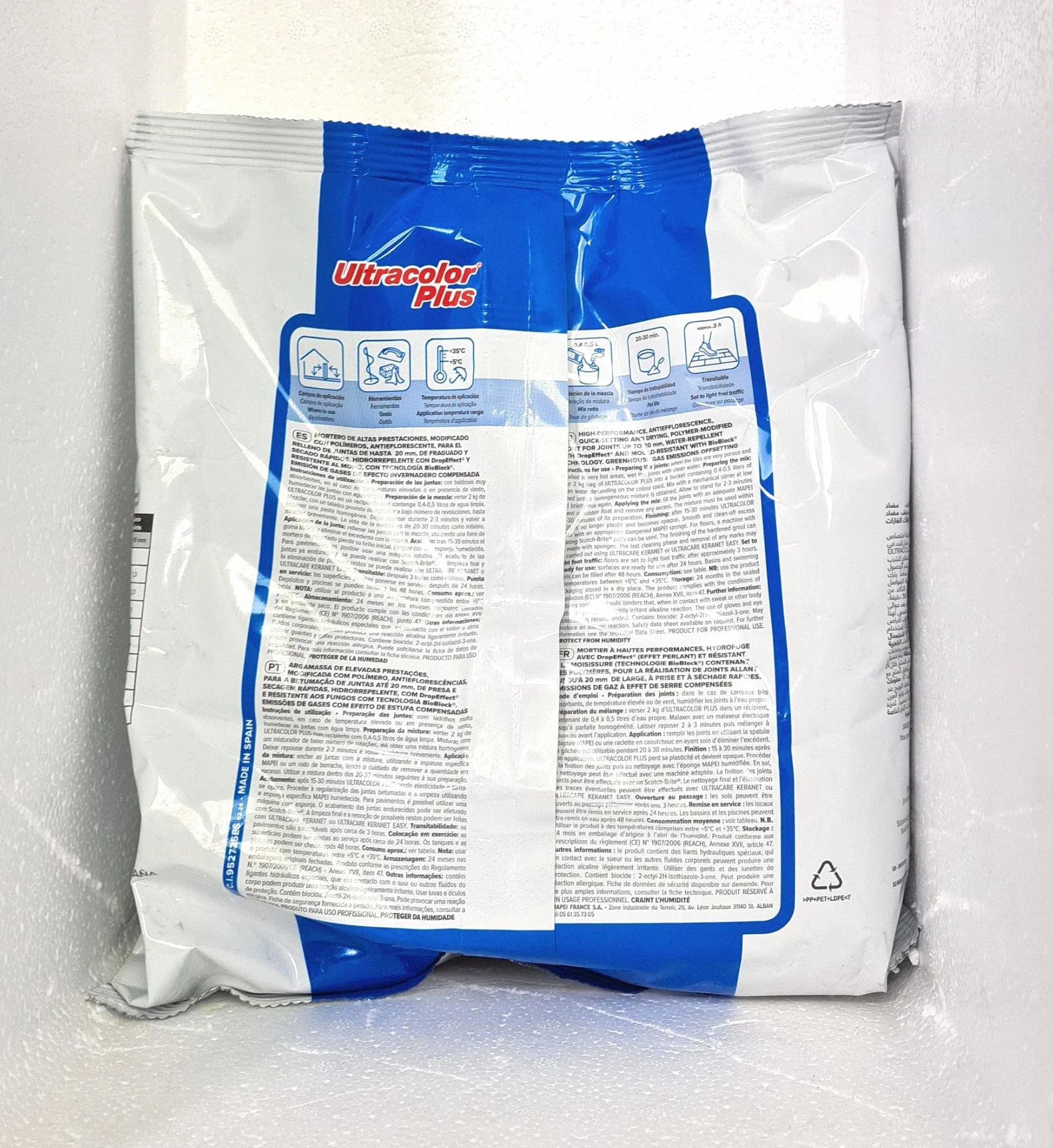 MAPEI Mortero de juntas Ultracolor Plus (103) Blanco Luna 2Kg