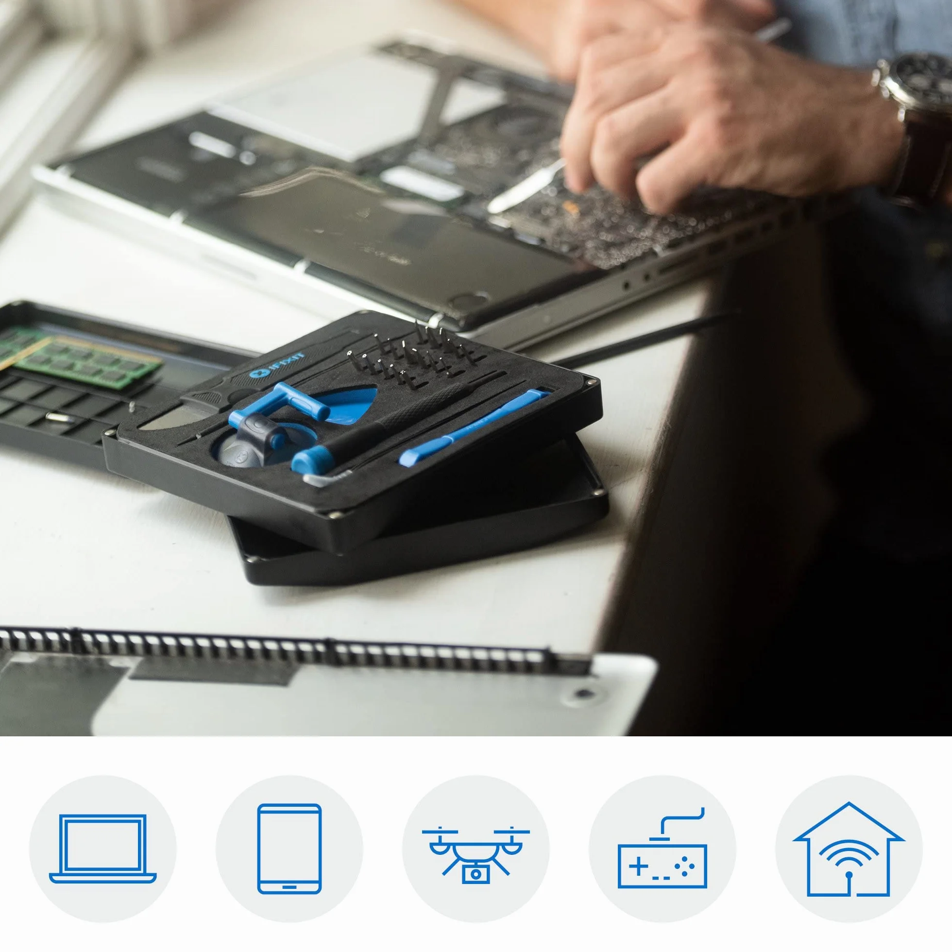 Kit de réparation Ifixit Essential Electronics Toolkit Noir et Bleu