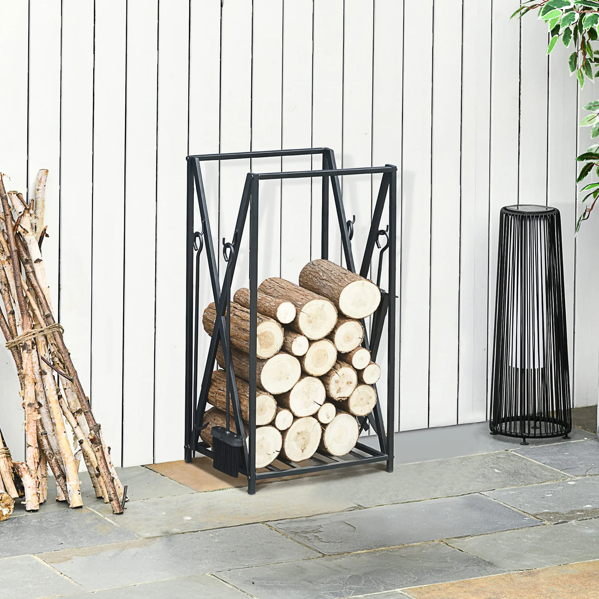 HOMCOM Estante de Leña para Chimenea Soporte para Leña con 4 Herramientas Incluidas Marco de Acero Estable Carga 100 kg para Exterior e Interior 46x30x76 cm Negro