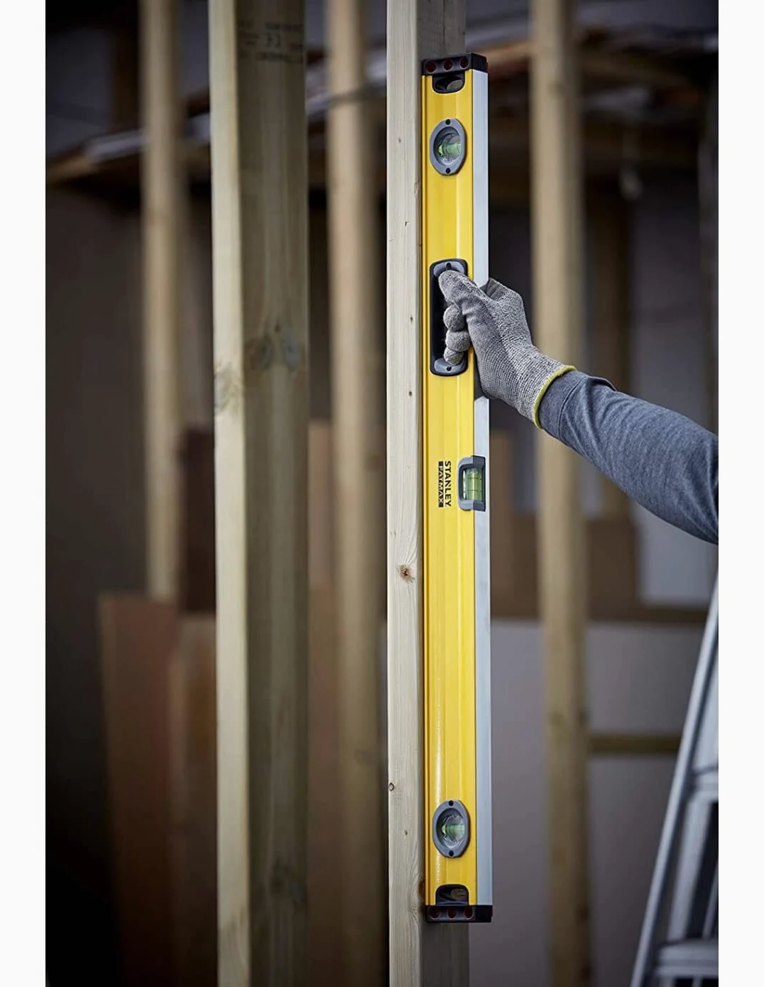 STANLEY Nivel FatMax II 90 cm, cuerpo de aluminio reforzado, 3 burbujas de visibilidad, precisión +/- 0.5mm/m, bases mecanizadas, extremos de caucho, empuñaduras fijas, 1-43-536