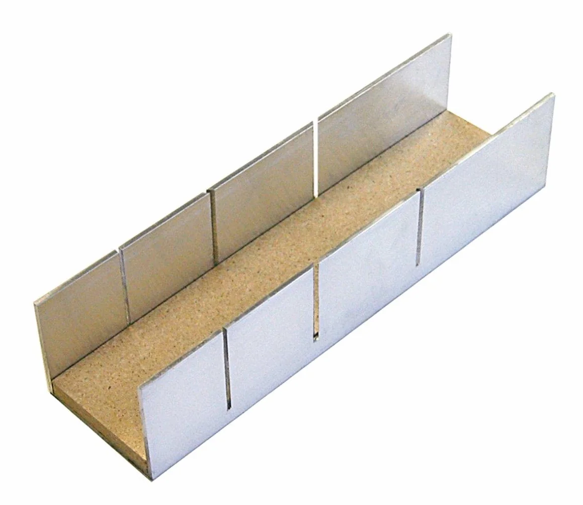 Augusta 2230 248 57 AMA - Caja de ingletes