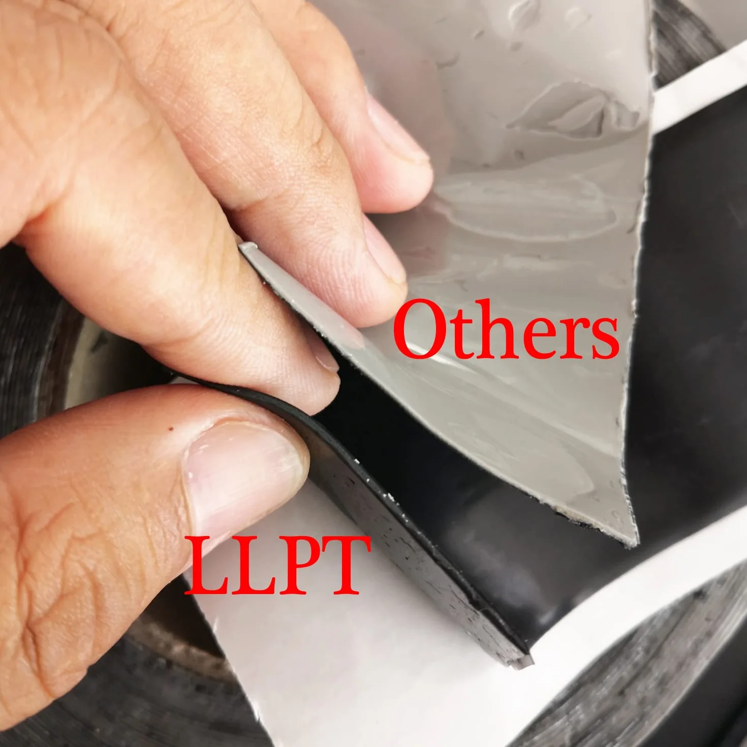 LLPT Cinta de Adhesivas Butilo 51mm x 15m Negro | Cinta Adhesiva Fuerte Extra Gruesa Cinta Autosellante Resistente al Agua para Cubiertas de Madera Costuras
