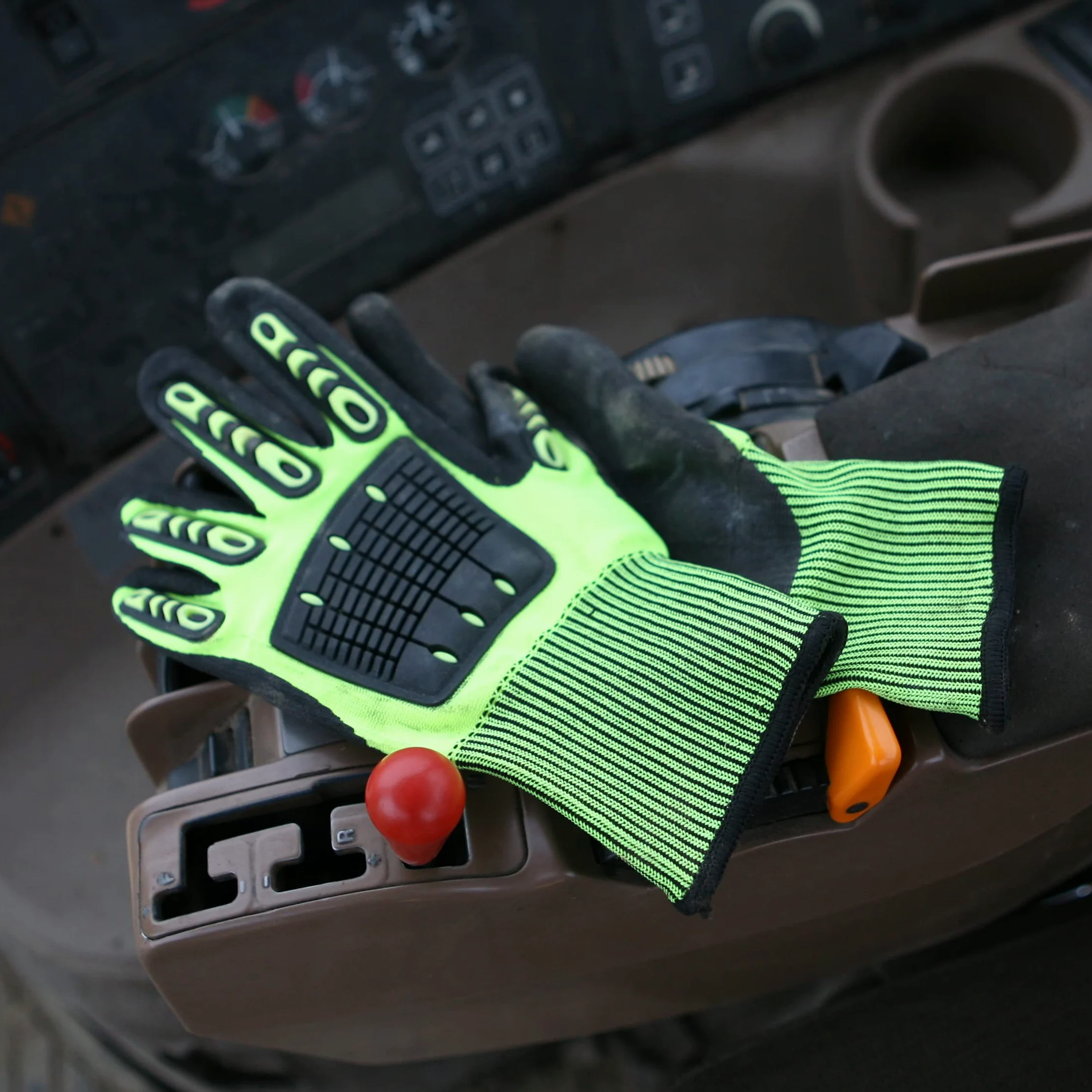 Wells Lamont impacto protección carcasa de poliéster de nitrilo guantes, 589XL