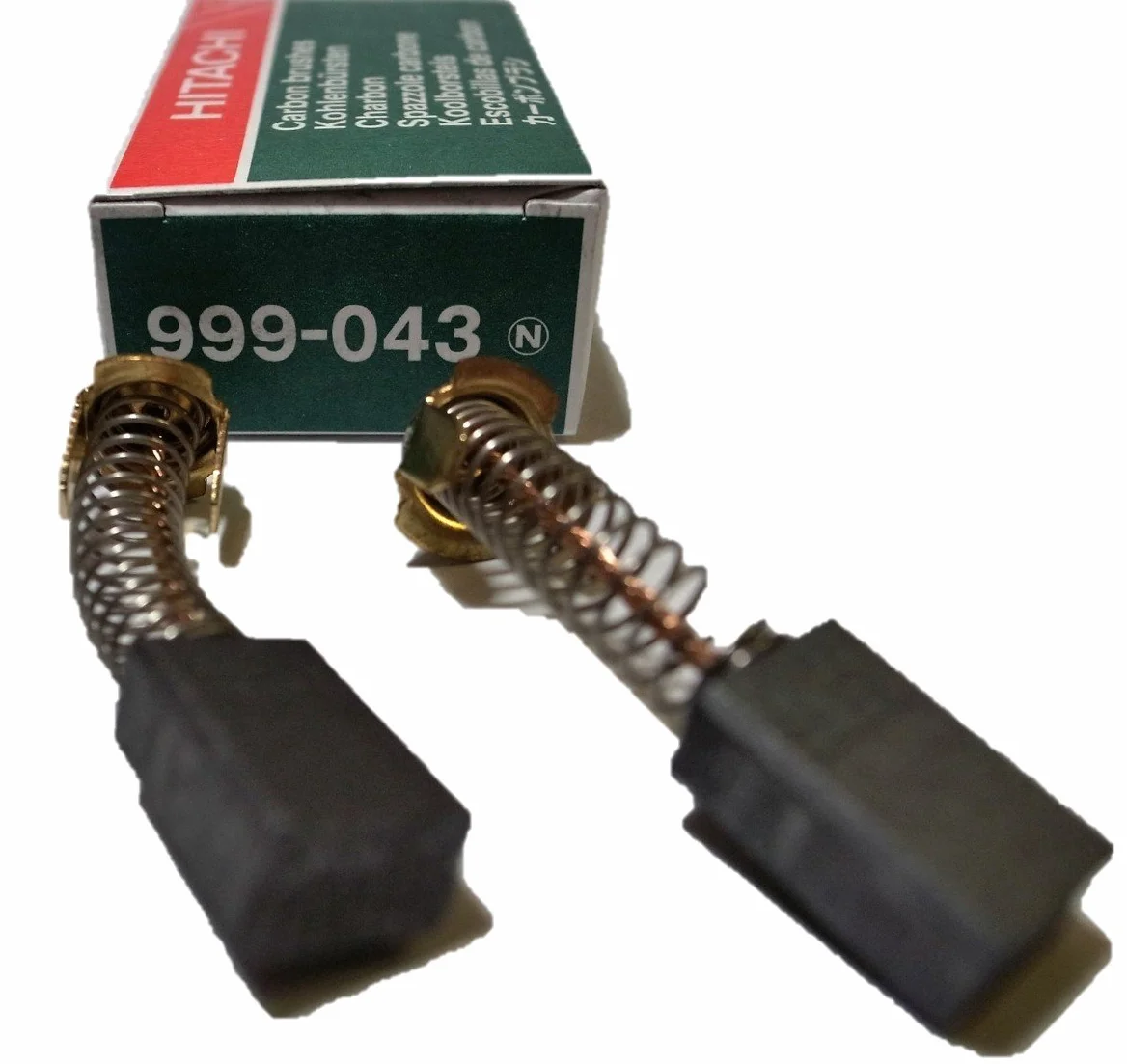 Hitachi 999-043 - Cepillo de carbón