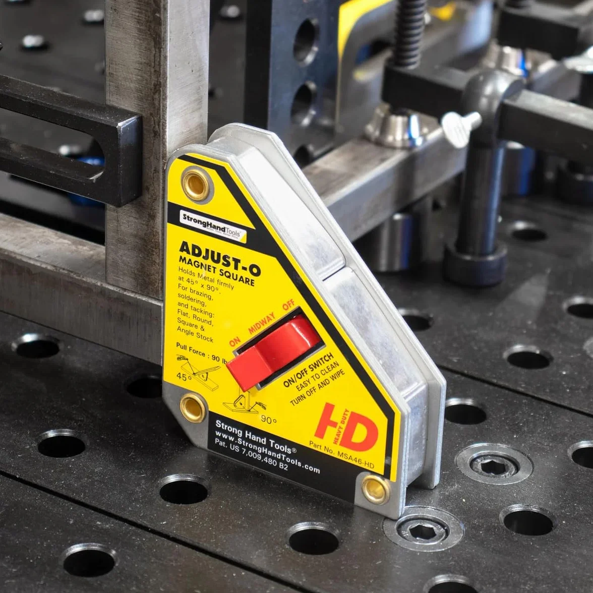 Strong Hand Tools MSA46-HD Adjust-O Imán cuadrado, 4.375 pulgadas x 3.75 pulgadas