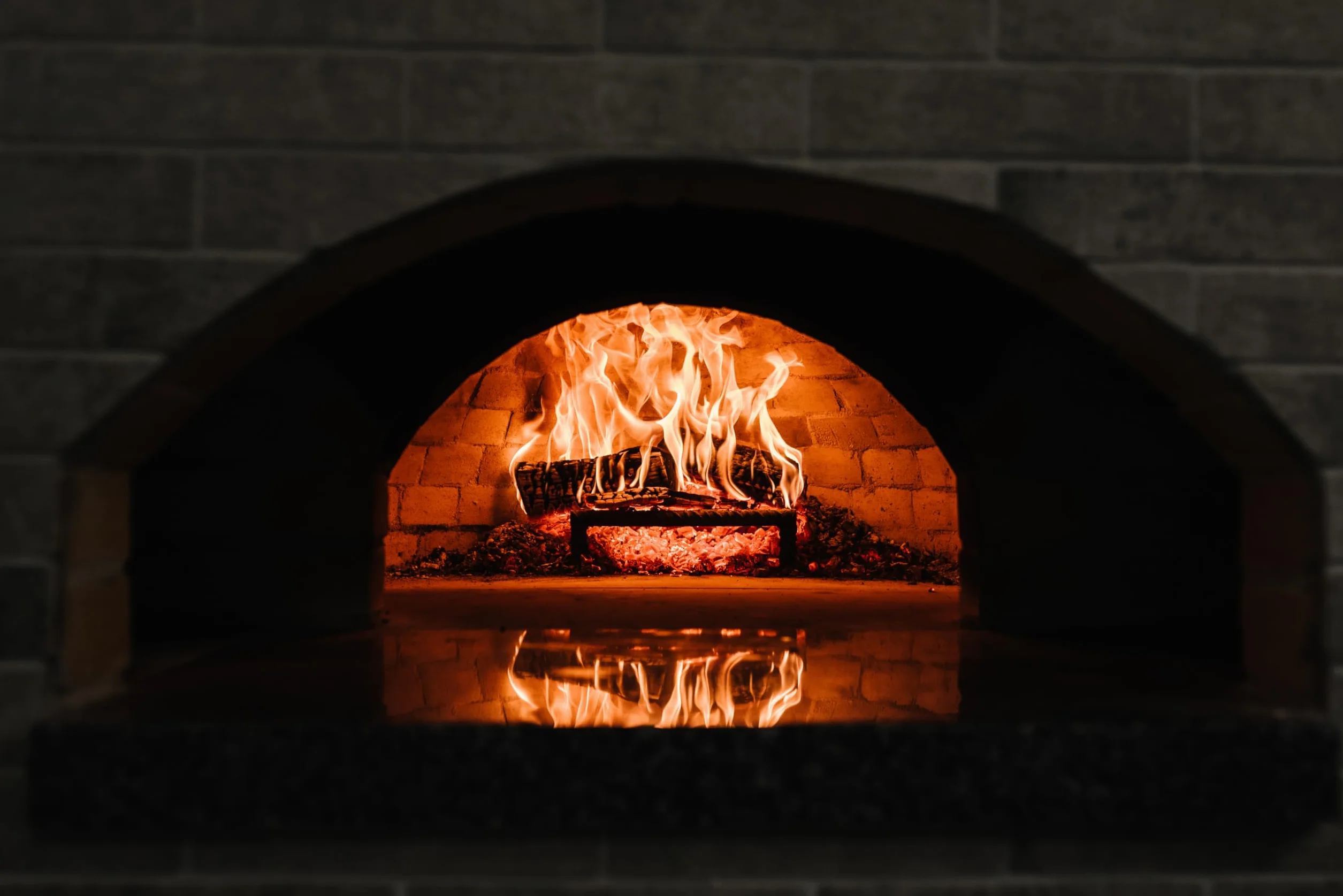 M-REFRACTARIO GRIS de Tecno Prodist - (5 kg) Mortero refractario especial para ladrillos refractarios y enlucidos en zonas que alcancen altas temperaturas como barbacoas, hornos o chimeneas.