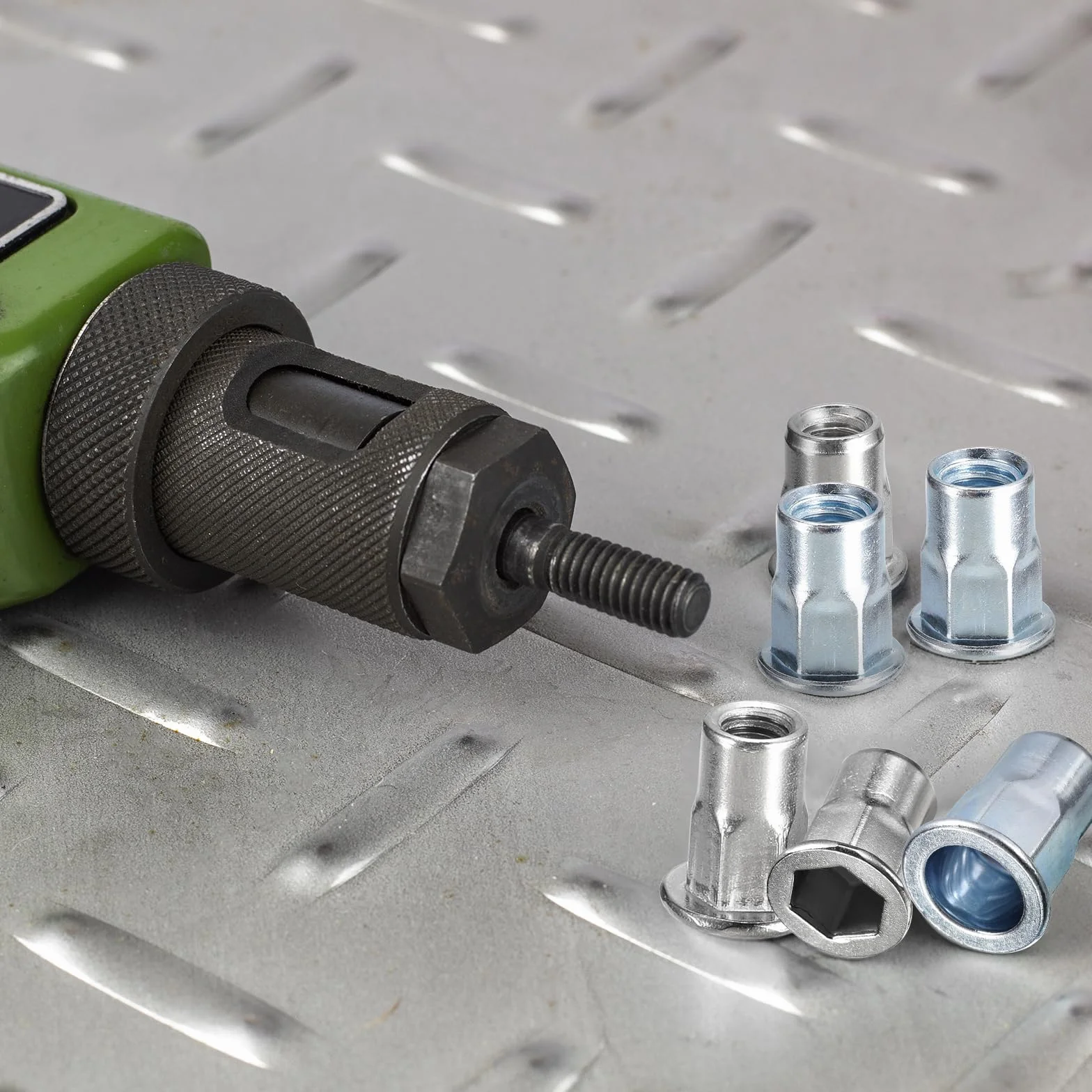 sourcing map M6 Medio Hexagonal Cuerpo Remache Tuercas, 60 Uds 304 Acero Inoxidable Plano Cabeza Roscada Insertar Tuercas