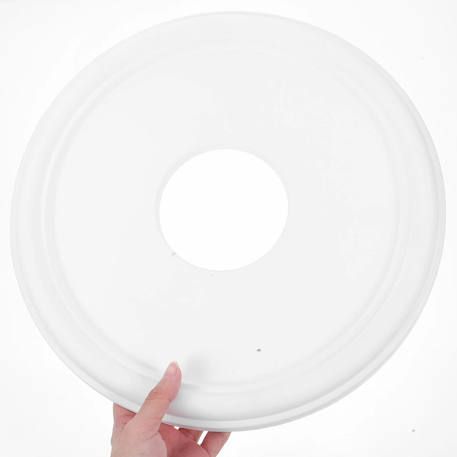 Genérico Medallón Decorativo de Poliuretano Redondo para Ventiladores de Techo Blanco Instalación Fácil y Desmontable para Salas y Dormitorios