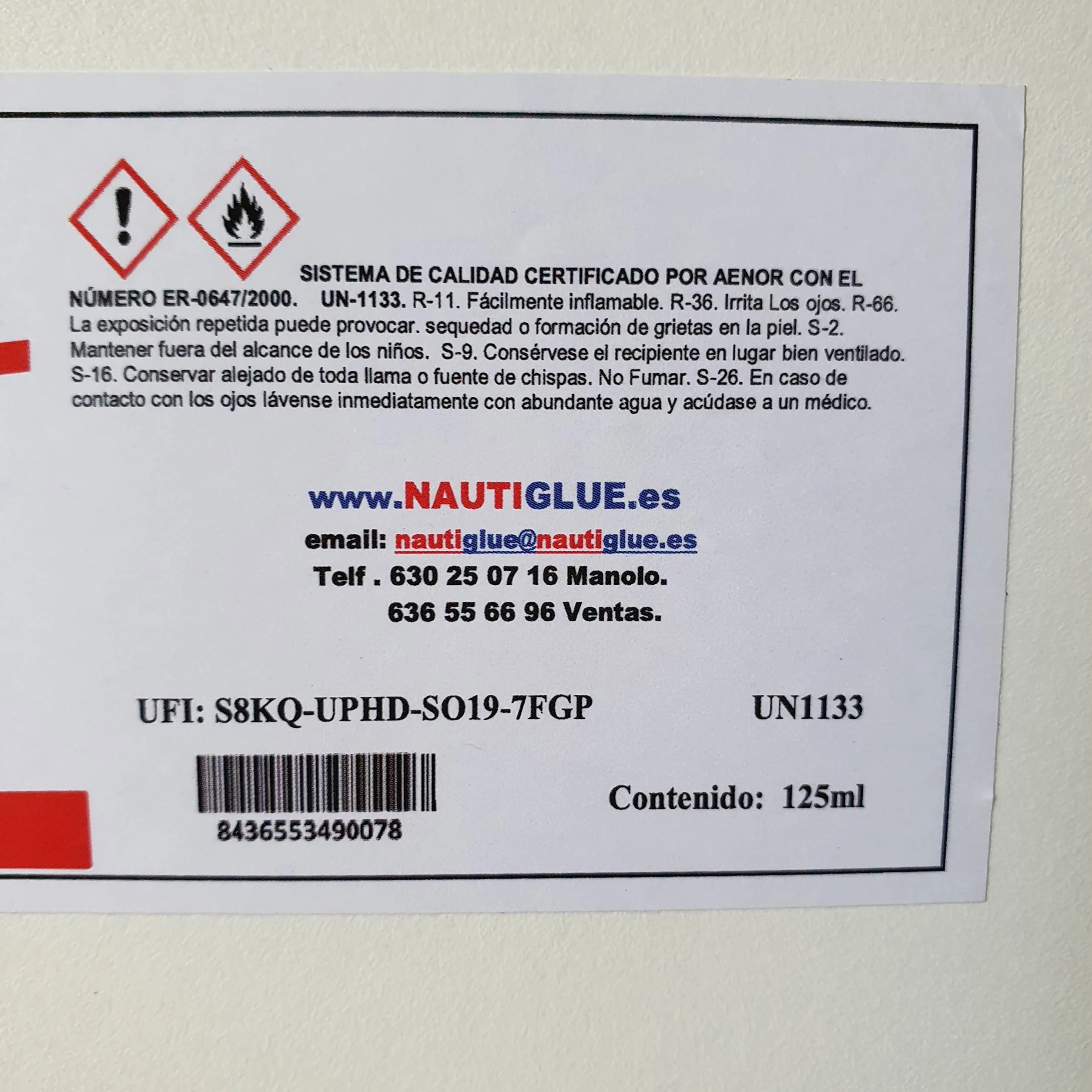 Pegamento para la reparación de Zodiac y neumáticas de PVC (125 mililitros)