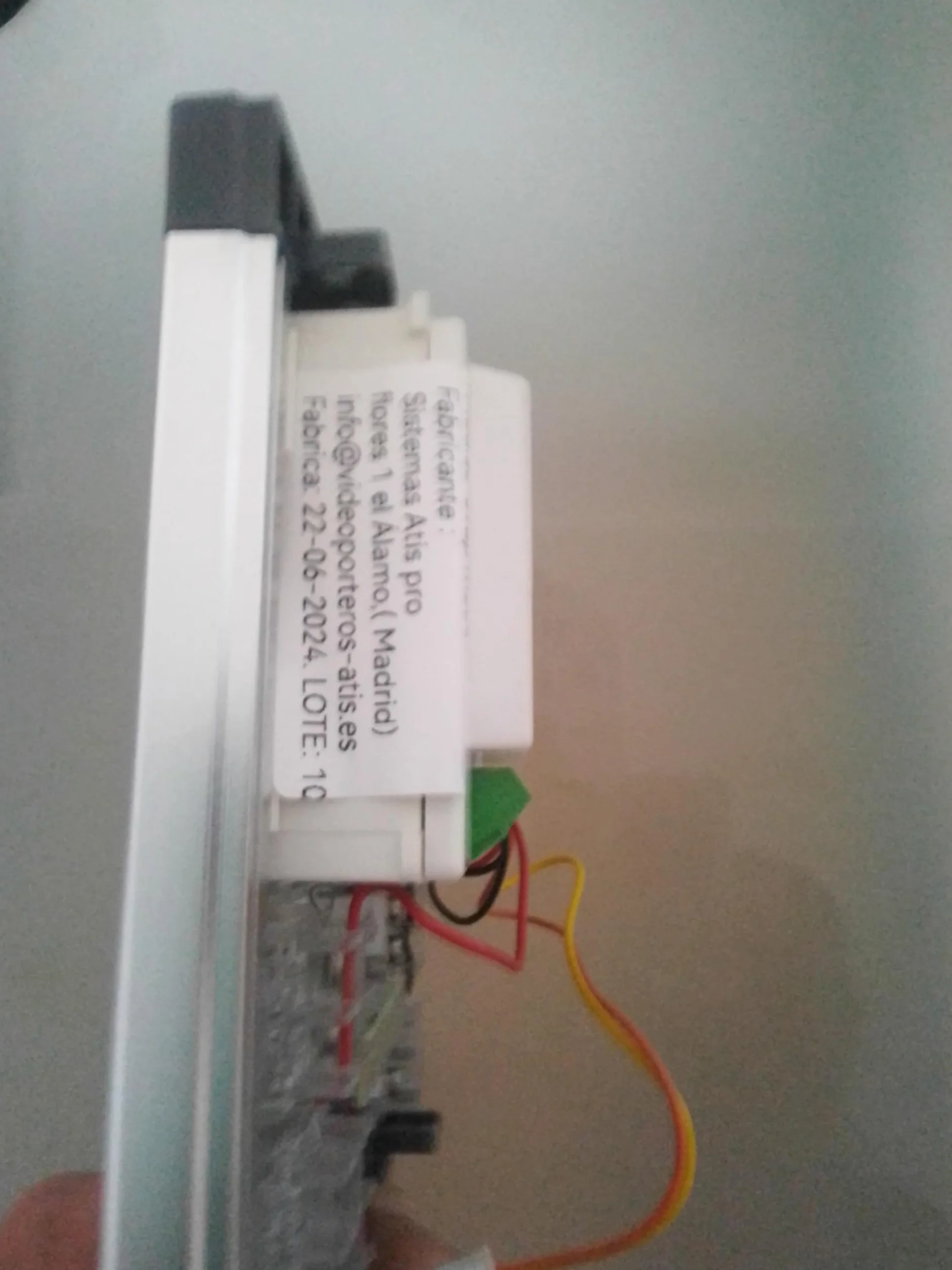Portero Automático con Sistema de analogico 4+n, para comunidades Completo :Placa Calle,telefonillos Caja de empotrar y Fuente de alimentacion. gran calidad de fabricacion (4D viviendas)
