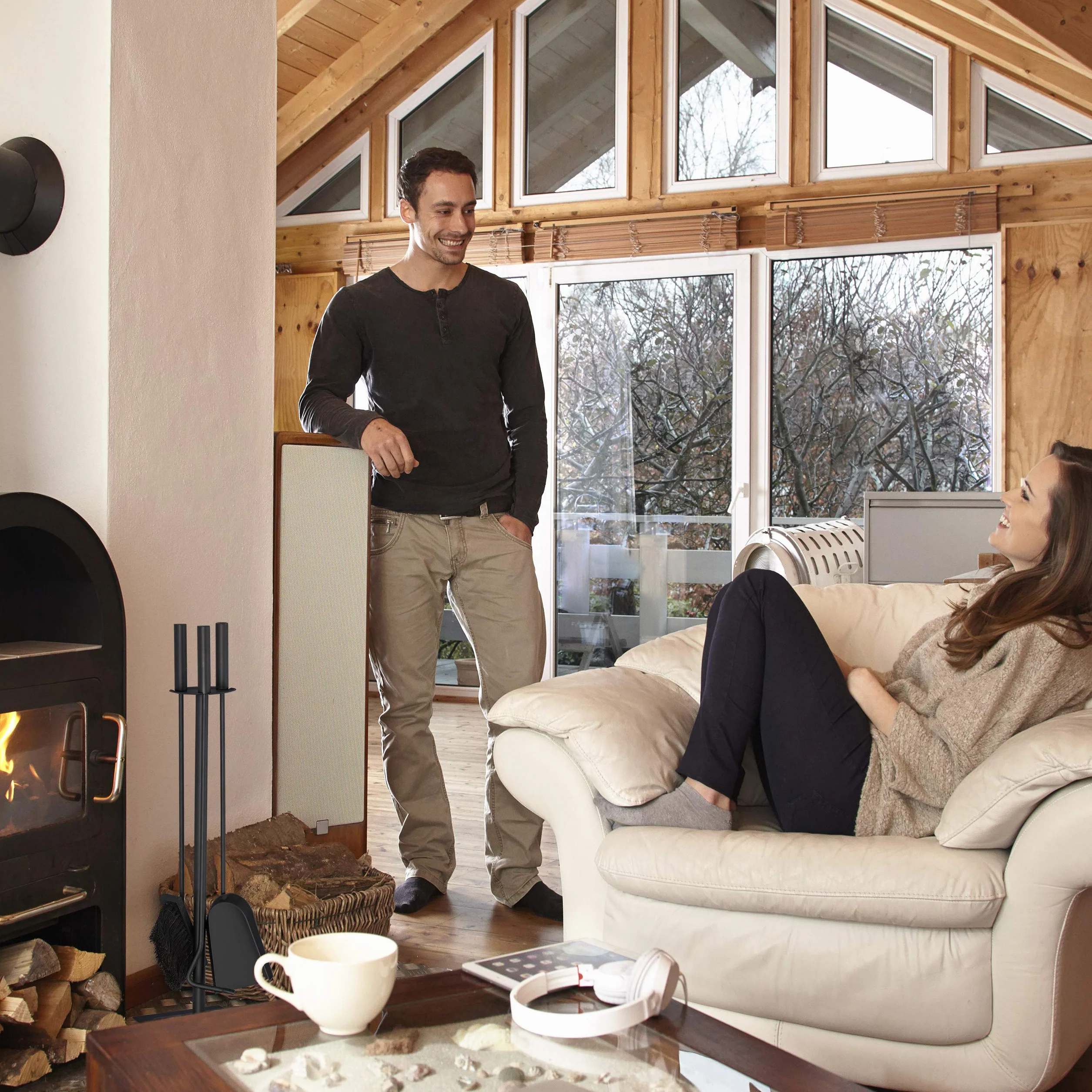 Relaxdays Kit de Accesorios para Chimenea, Atizador, Escoba, Recogedor & Soporte, Moderno, Negro