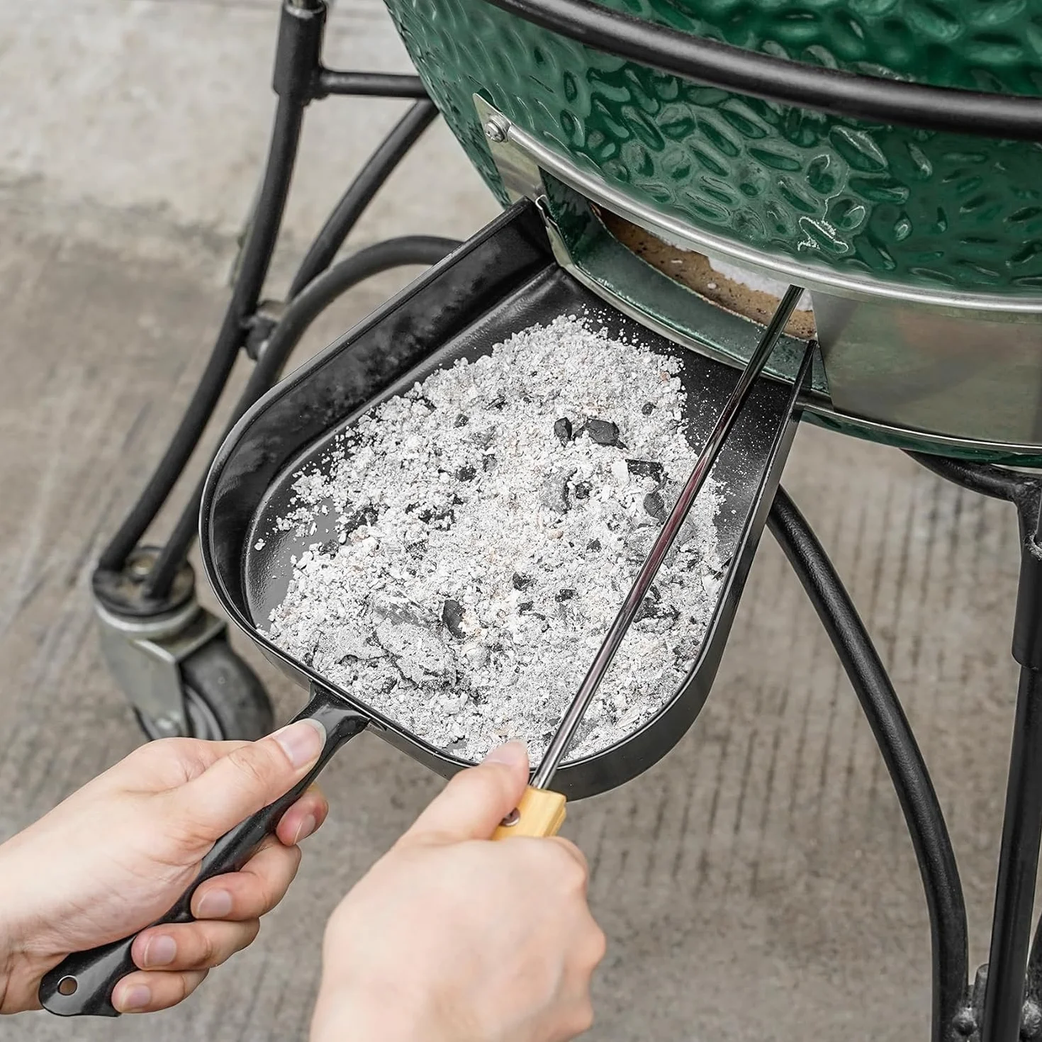 onlyfire Barbecue cenicero Herramienta de Ceniza Fit para Kamado/Ceramic Grill le Gusta Big Green Egg, Kamado Joe, Pit Boss, Louisiana, Grill Dome, Vision Grills, Char-Griller, etc.