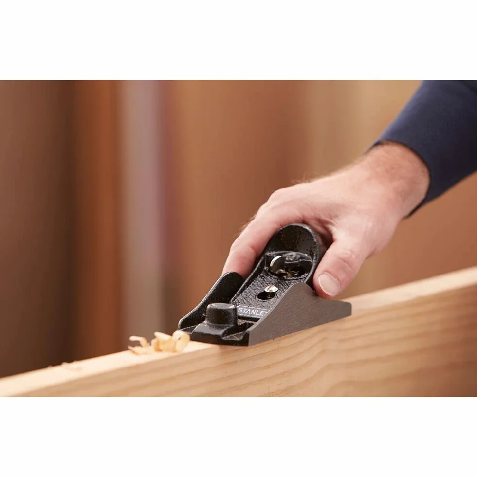STANLEY 1-12-220 - Cepillo manual 180mm, Ancho 40mm, Ajuste manual sencillo y rápido mediante pomo, Estructura metálica resistente a los golpes, Anticorrosión, Suela mecanizada