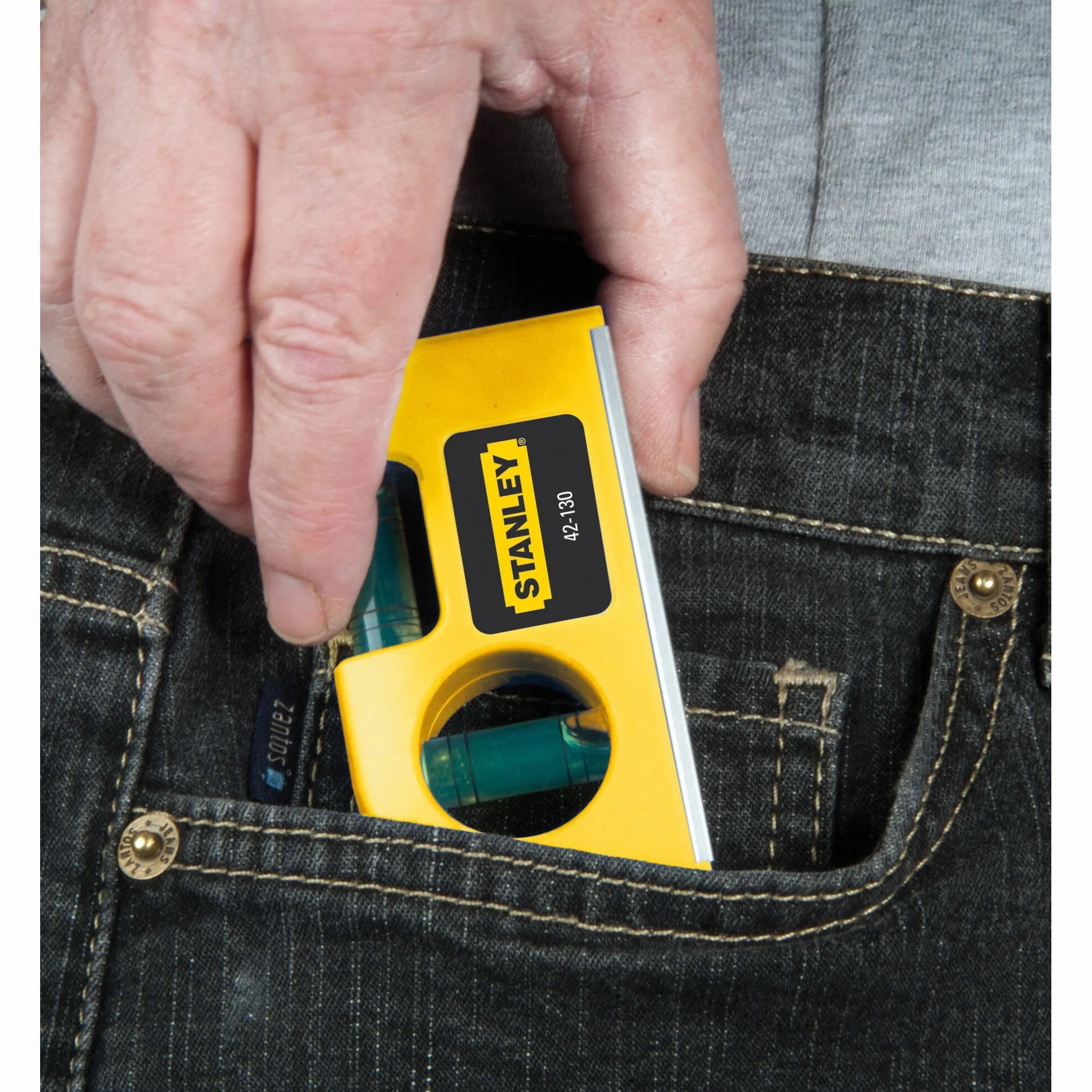 STANLEY Nivel de Bolsillo 0-42-130 Base Magnética Aluminio Precisión 2 mm/m