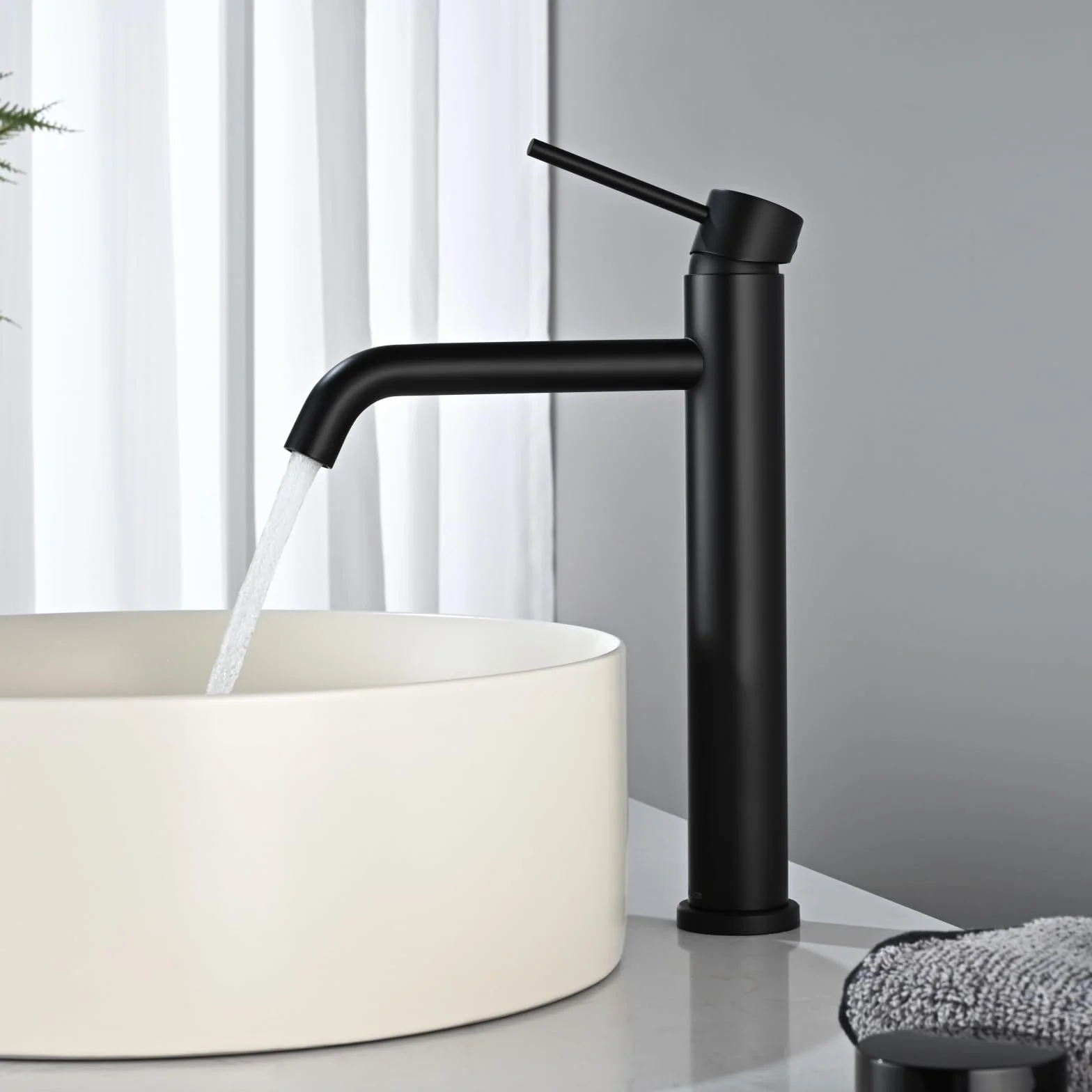 Grifo Lavabo Alto Negro Mate, DETBOM Grifo Monomando Lavabo Agua Fría y Caliente, Grifos para Lavabo de Encimera, Mezclador de Baño de Acero Inoxidable 304, Aireador Extraíble, Altura de Caño 204mm