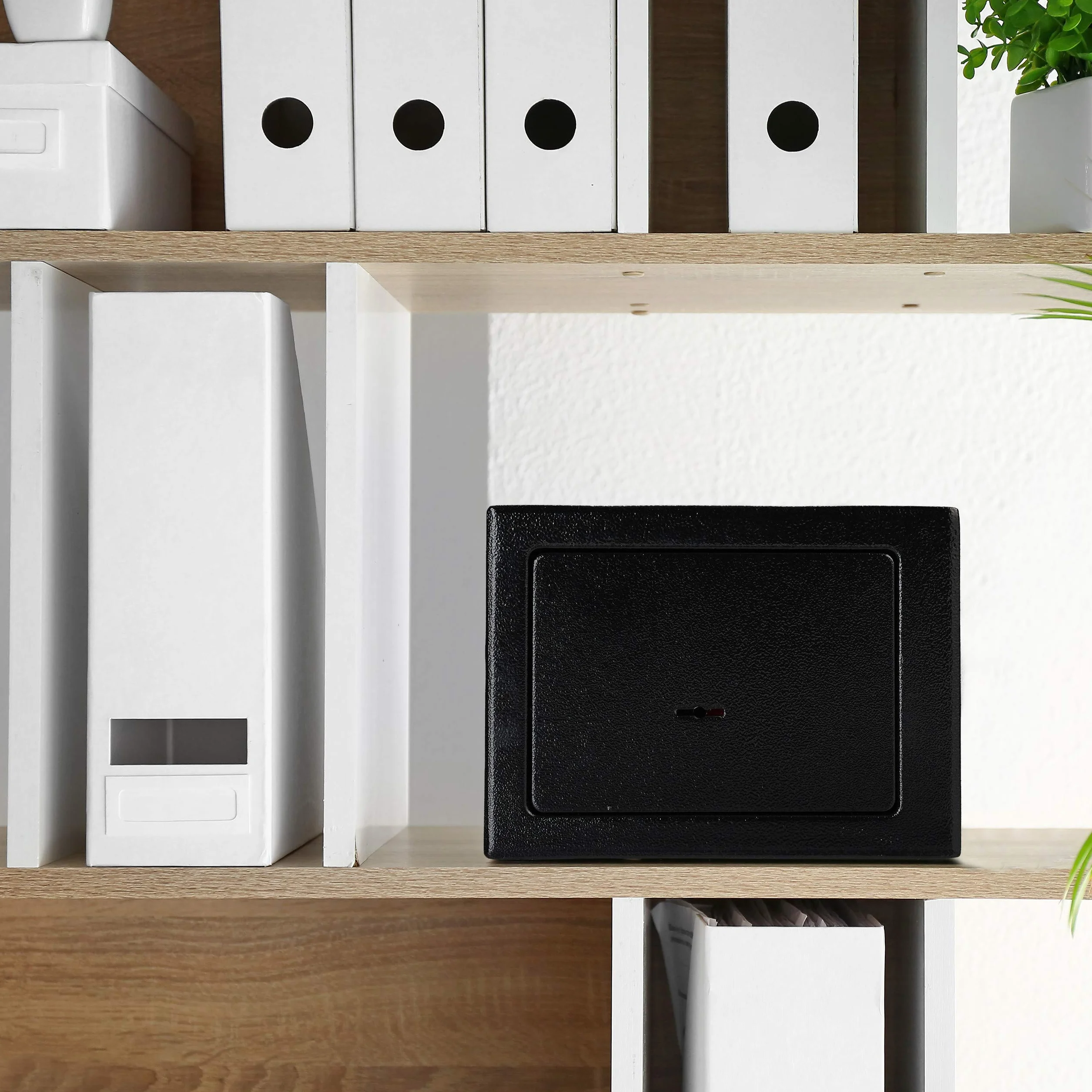 Relaxdays Caja Fuerte Pequeña Mini Safe con Llaves, Acero, 17 x 23 x 17 cm, Negro