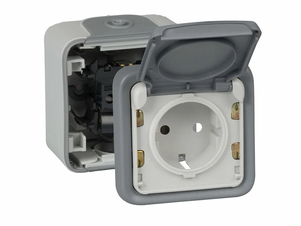 legrand 191504 Base De Enchufe Estanca Con Tapa Para Superficie, Gris