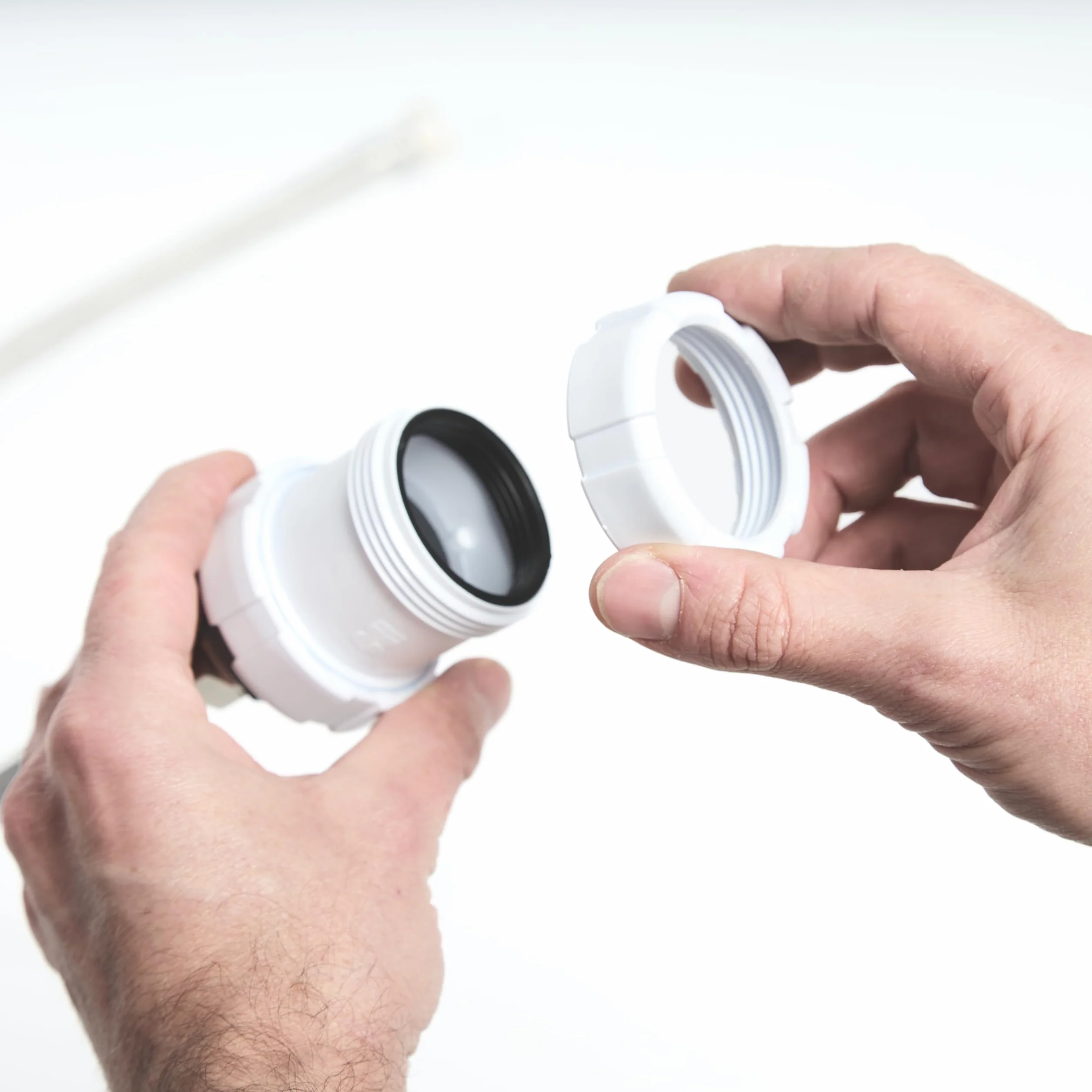 Desatascador de Tuberías, para Tubos de 40 y 32 mm, con conexión para aportar agua a presión sobre el atasco.