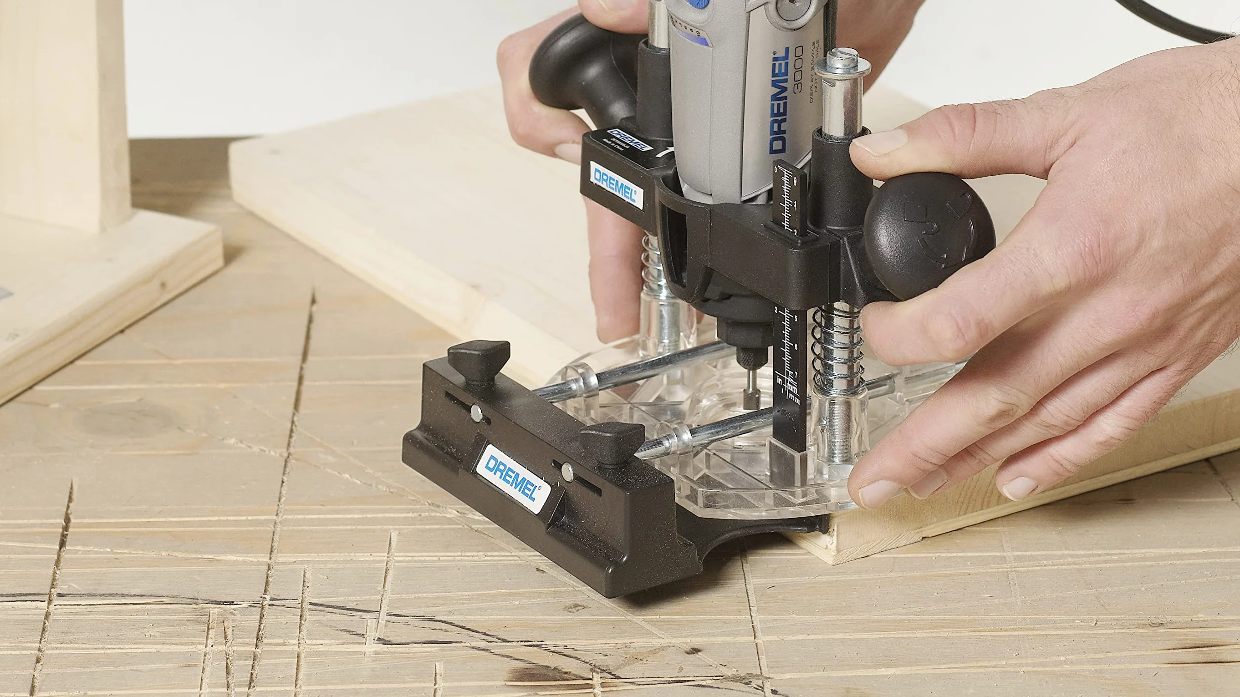Dremel 335 Complemento Herramientas Rotatorias para Fresar por Inmersión, longitud de Trabajo 70mm, Profundidad de Trabajo 18cm [Clase de eficiencia energética A]