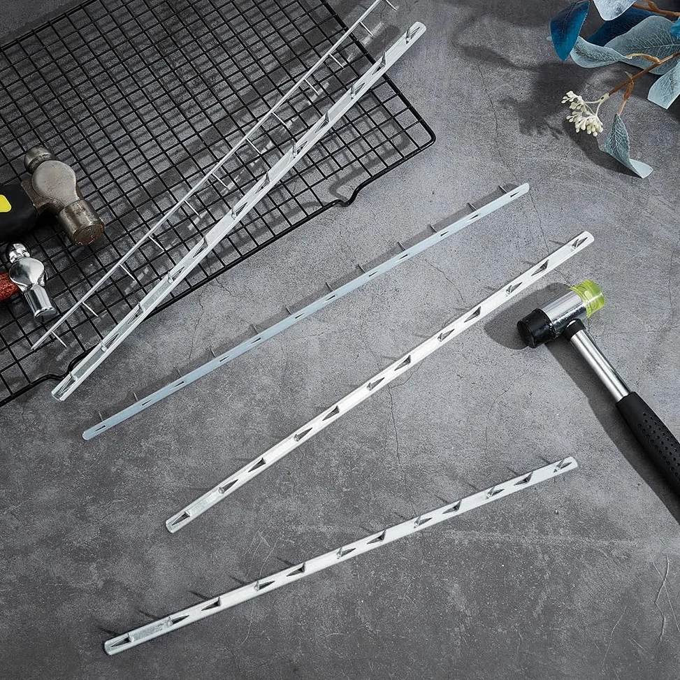 ORIGACH 30 tiras de metal para tapicería de 15.7 pulgadas, tiras de tachuelas galvanizadas plateadas con tira de goma transparente diseñadas para muebles, sillas y sofás