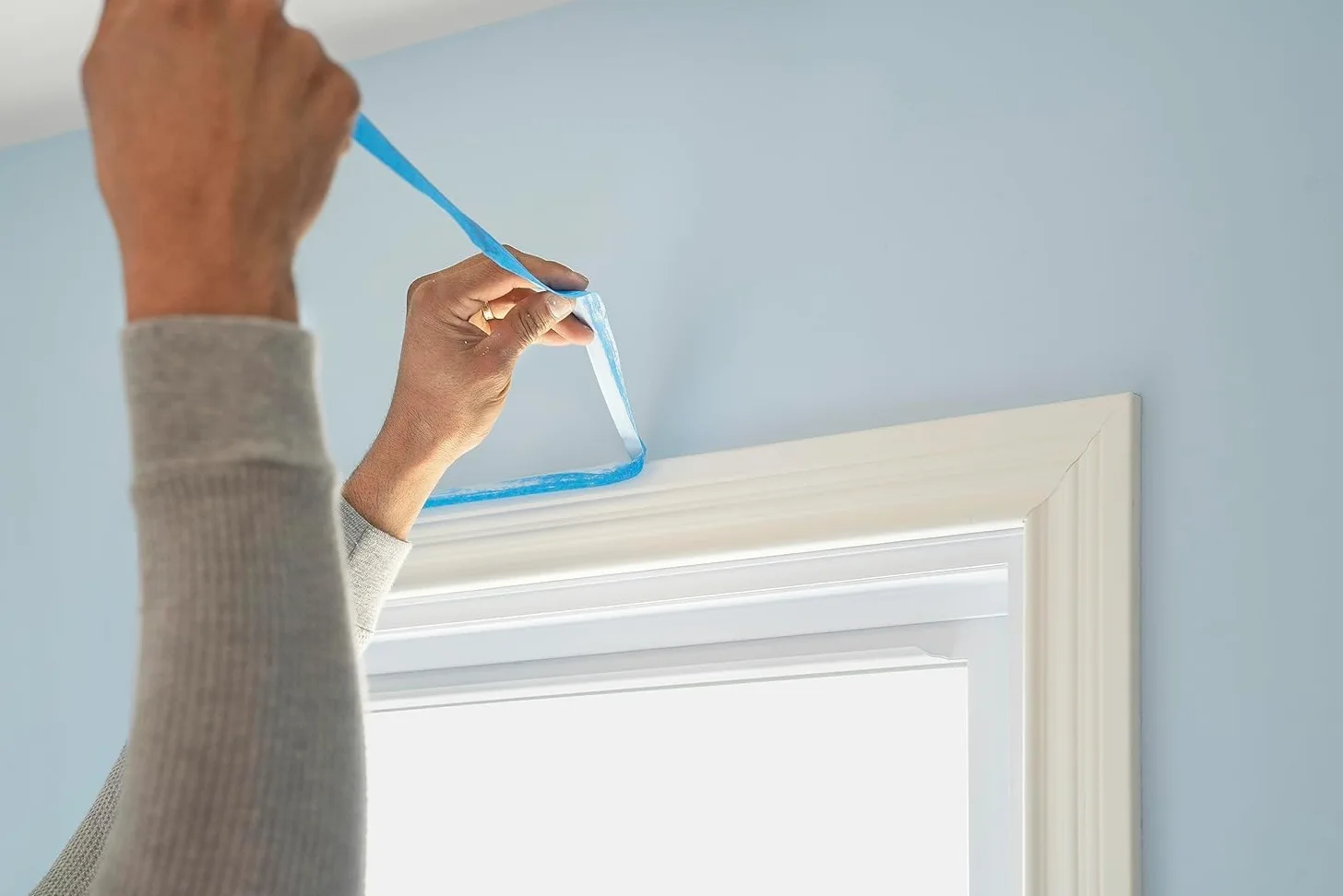 ScotchBlue Cinta de Enmascarar Multisuperficie, 3 Rollos (48 mm x 41 m) Cinta de Pintor Azul Scotch para Pintar y Decorar, Interior y Exterior, 100% PEFC