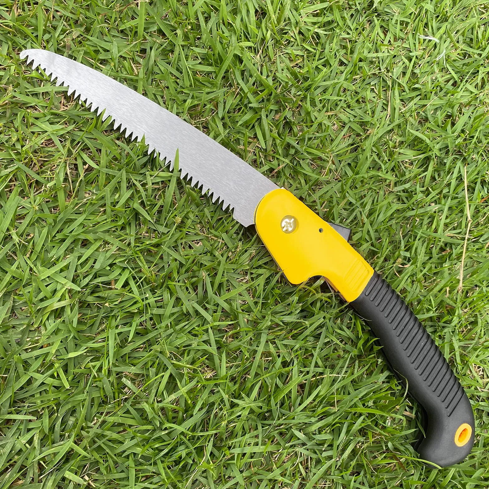 Newaner Serrucho de Poda Plegable 180mm Sierra de Mano Plegable Mango Antideslizante Cierre de Seguridad