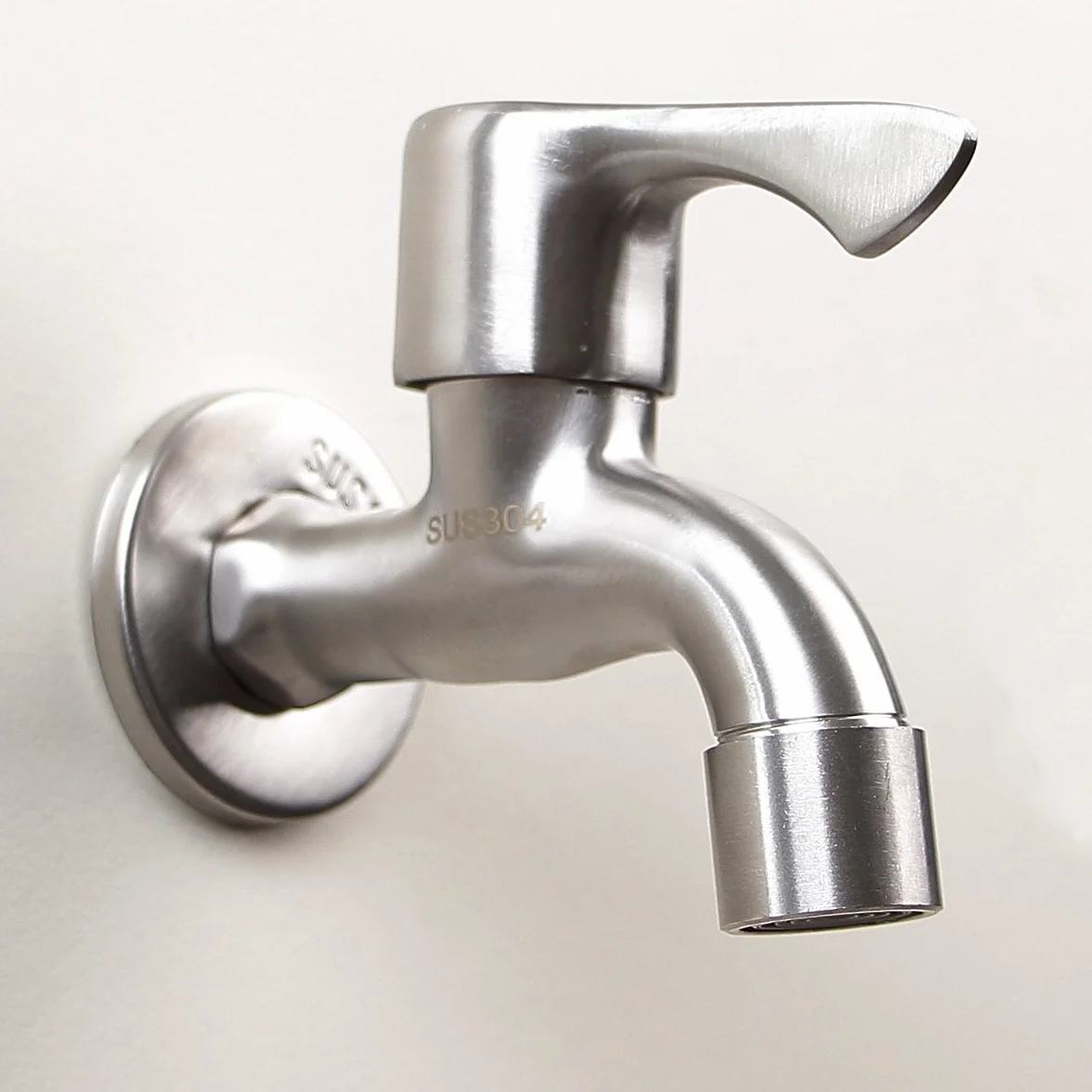 Grifo de Acero Inoxidable Fundido 304 1/2'