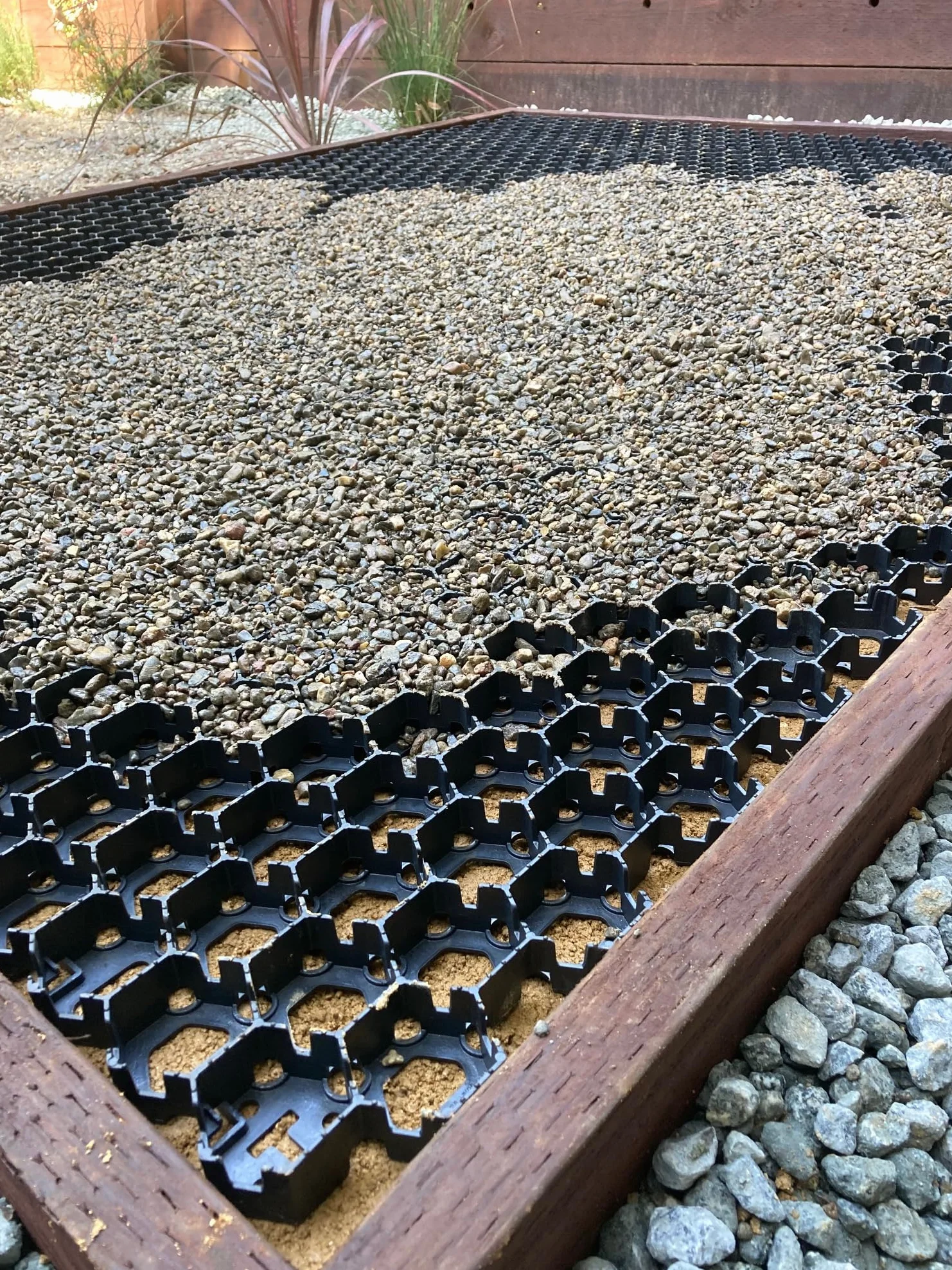 Vodaland HEXpave Pavimento Permeable Estabilizador de Grava 3 cm Altura 12000 kg Pack 5,85 m²
